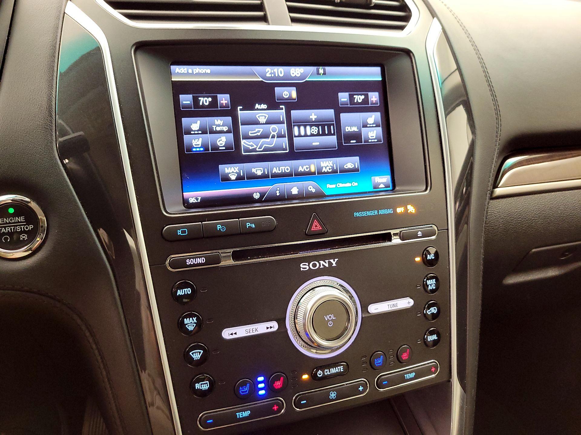Thumbnail: 2016 Ford Explorer - 16