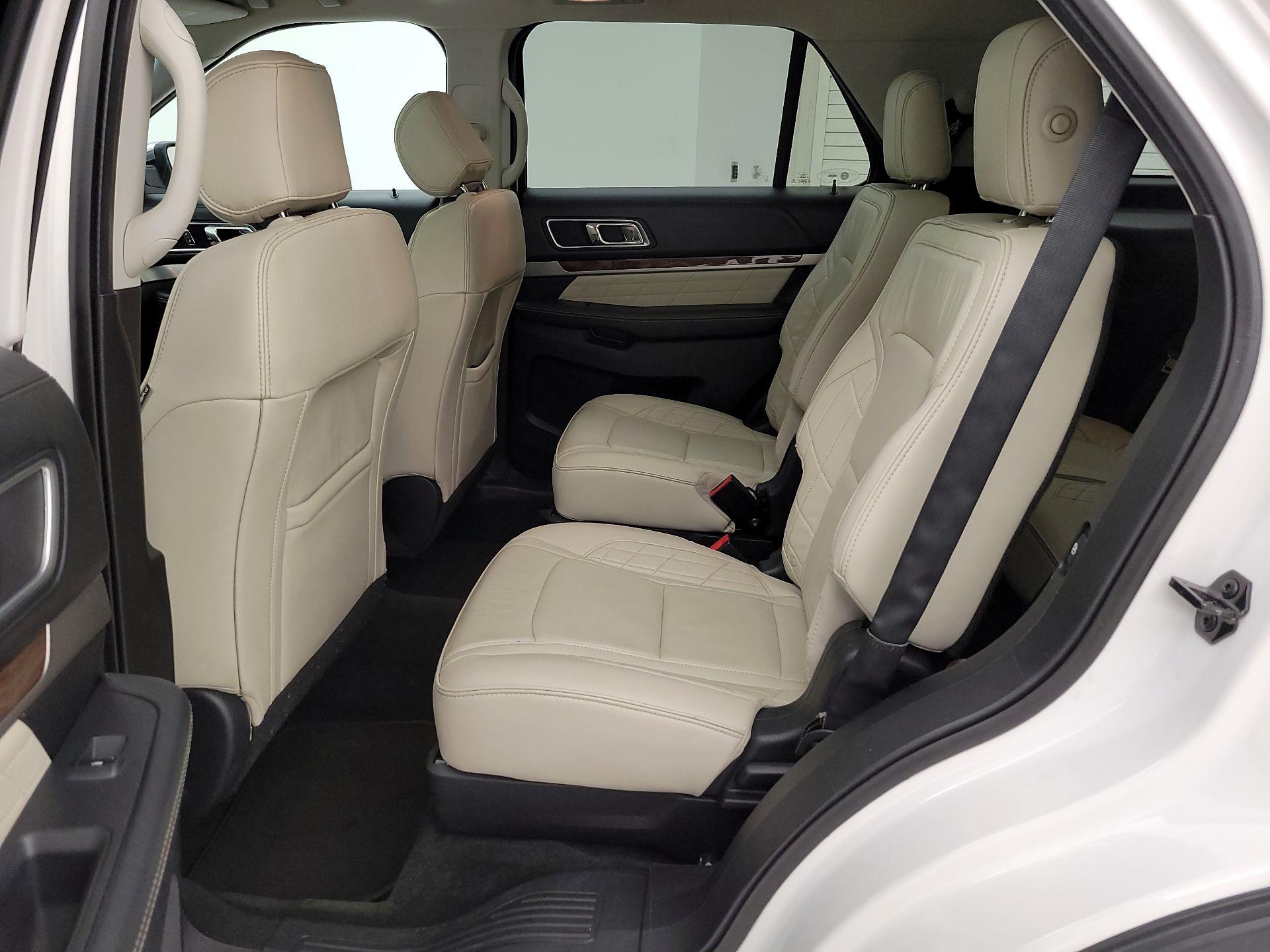 Thumbnail: 2016 Ford Explorer - 20