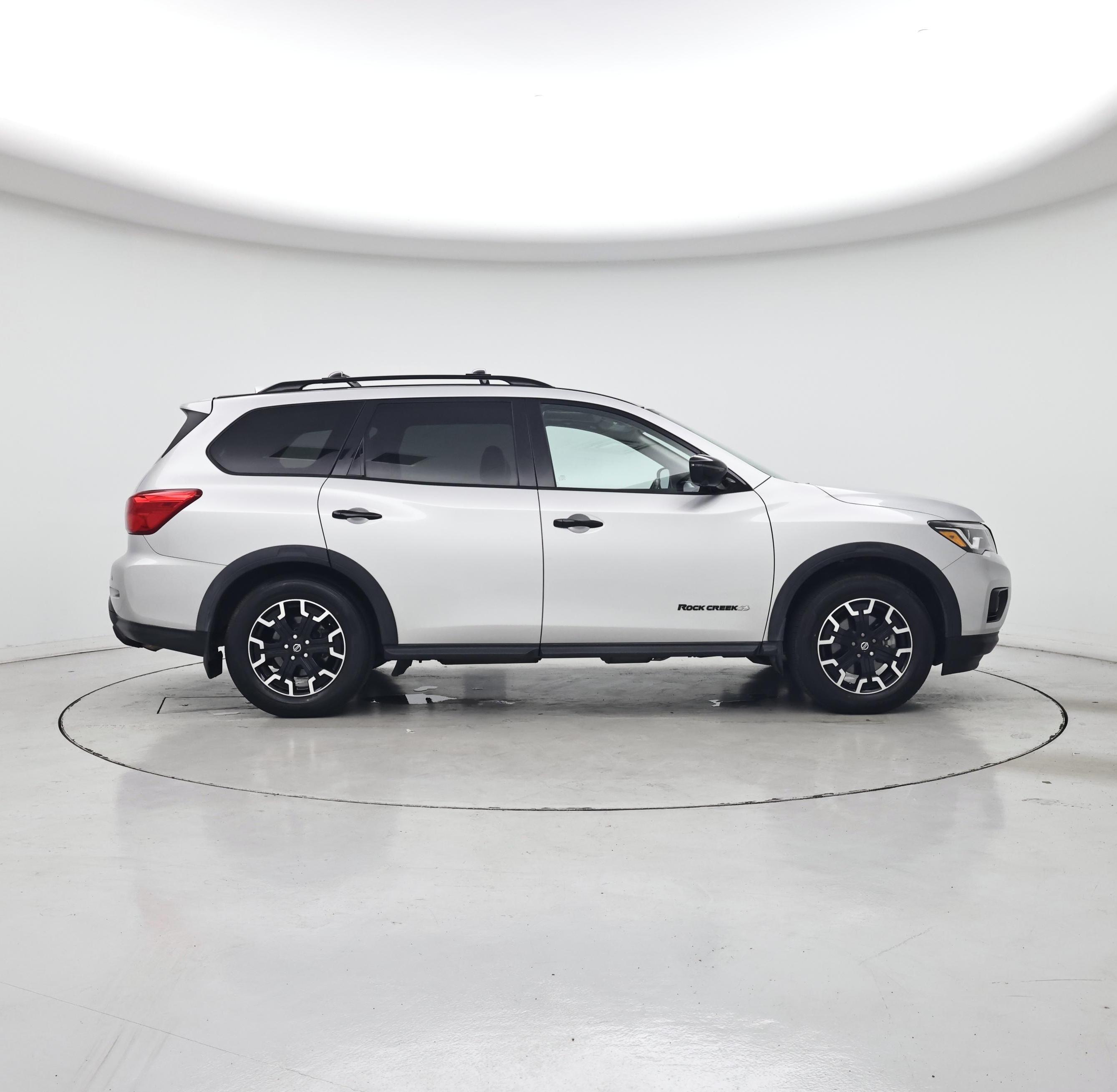 Thumbnail: 2020 Nissan Pathfinder - 7