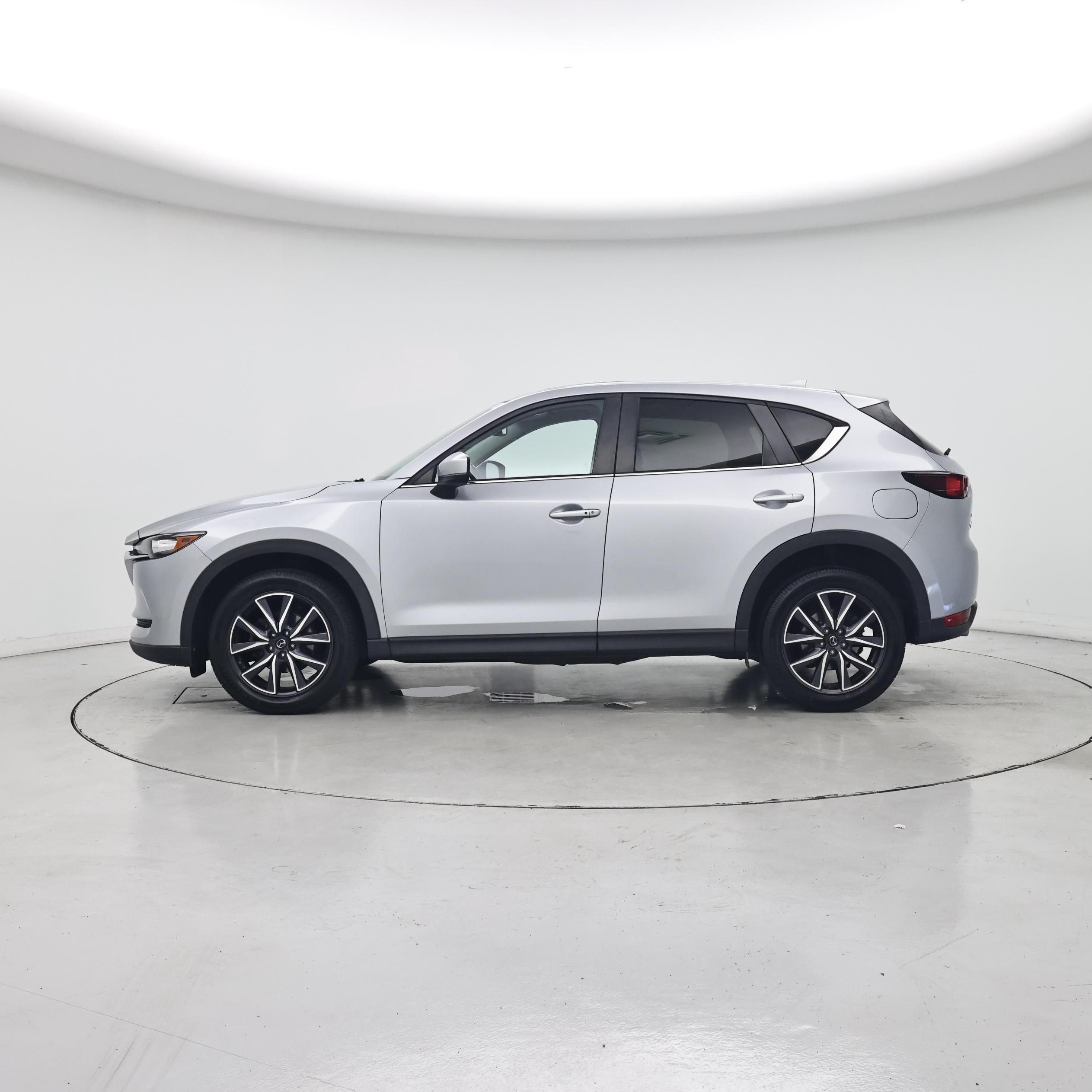 Thumbnail: 2018 Mazda CX-5 - 3