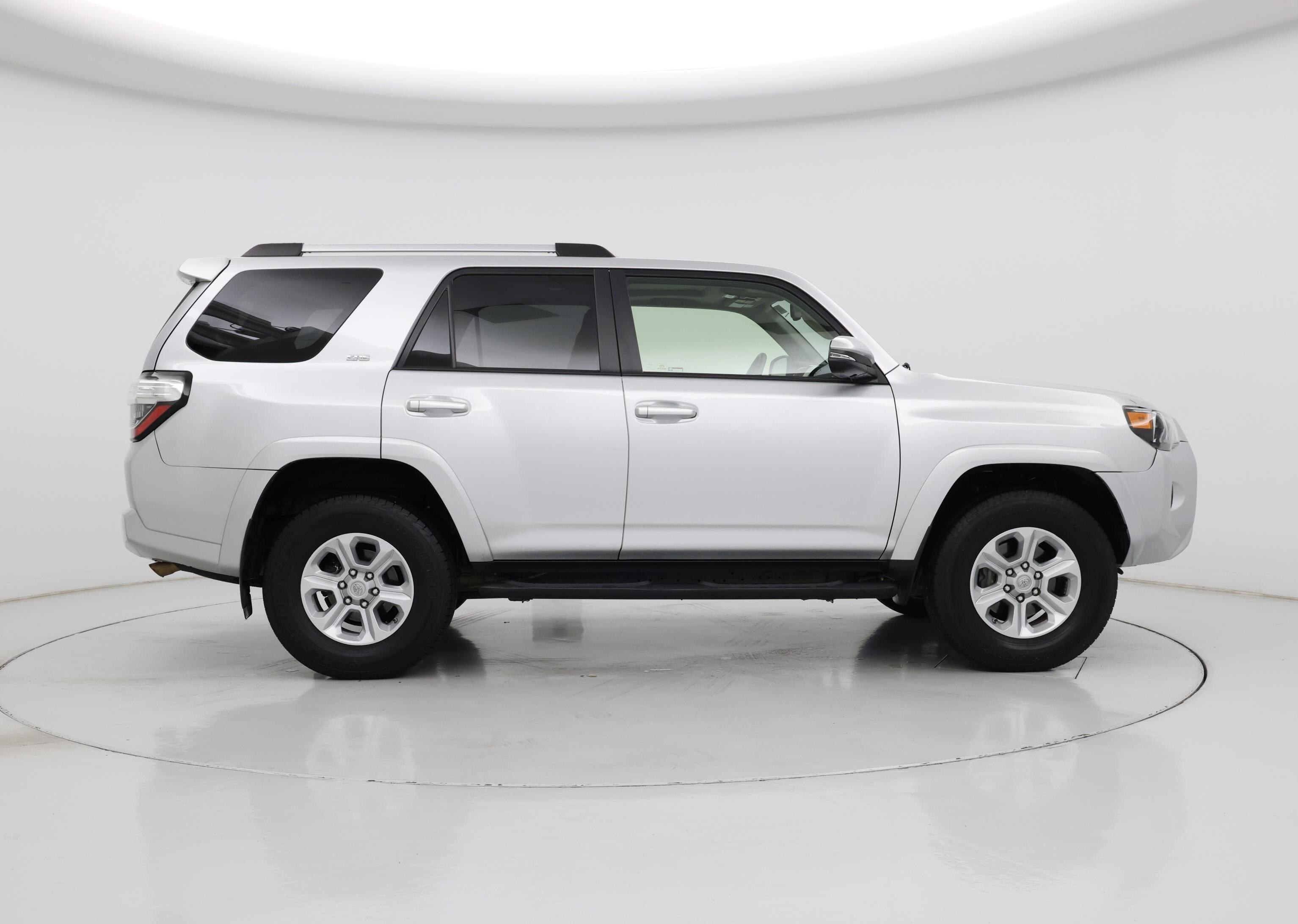 Thumbnail: 2019 Toyota 4Runner - 7