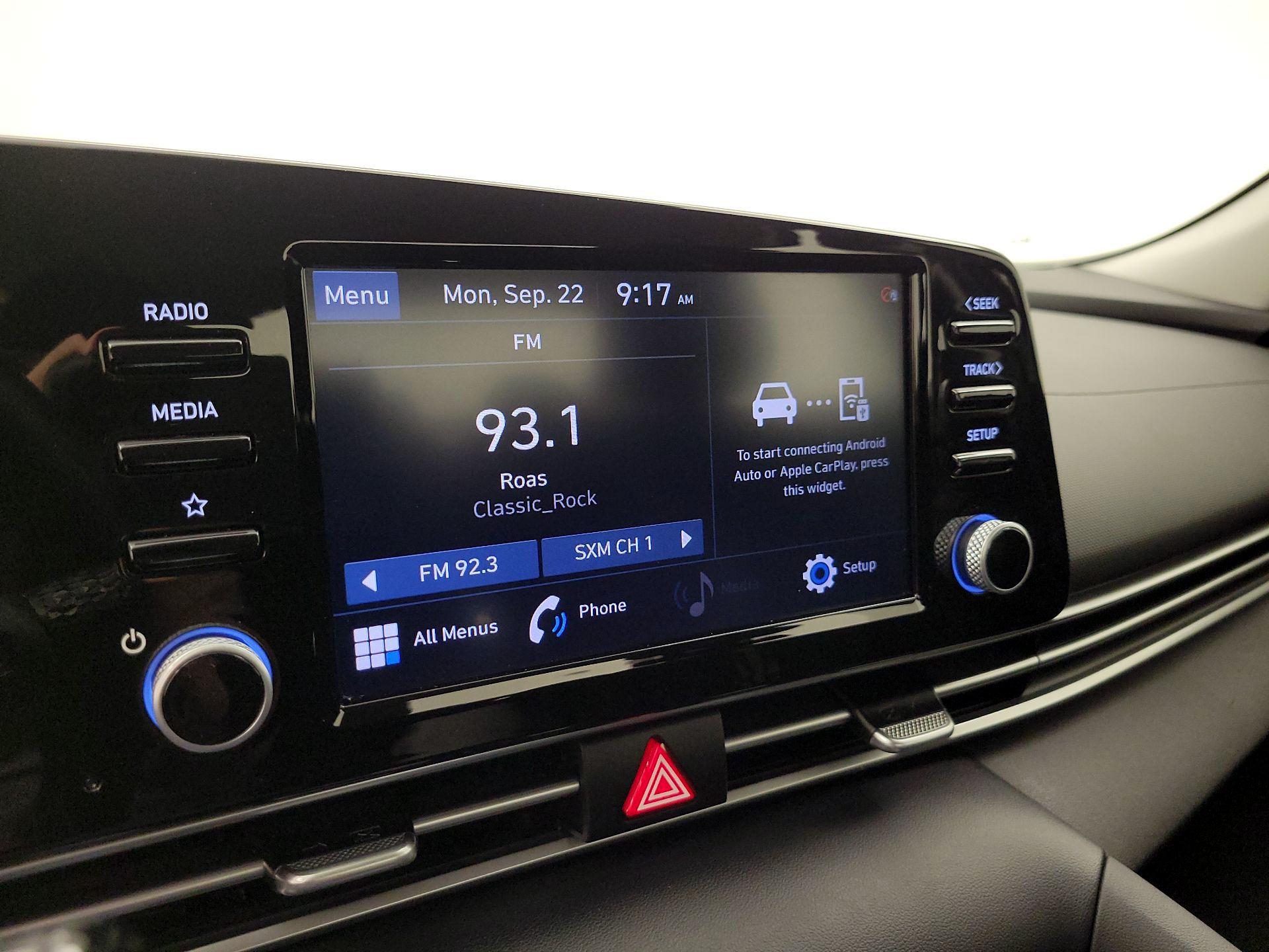 Thumbnail: 2022 Hyundai Elantra - 15