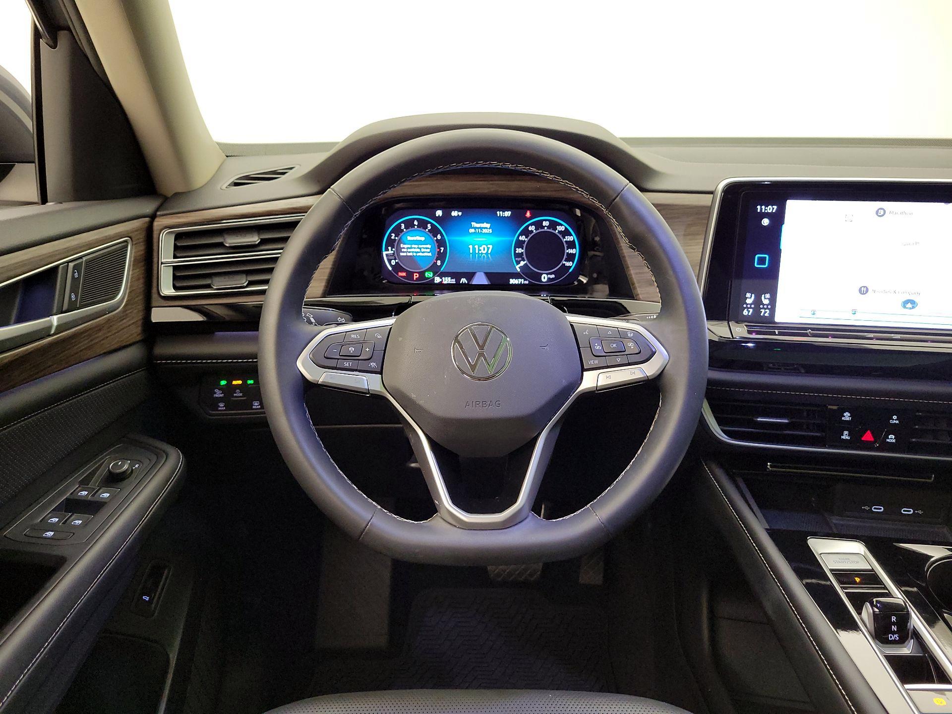 Thumbnail: 2024 Volkswagen Atlas - 10