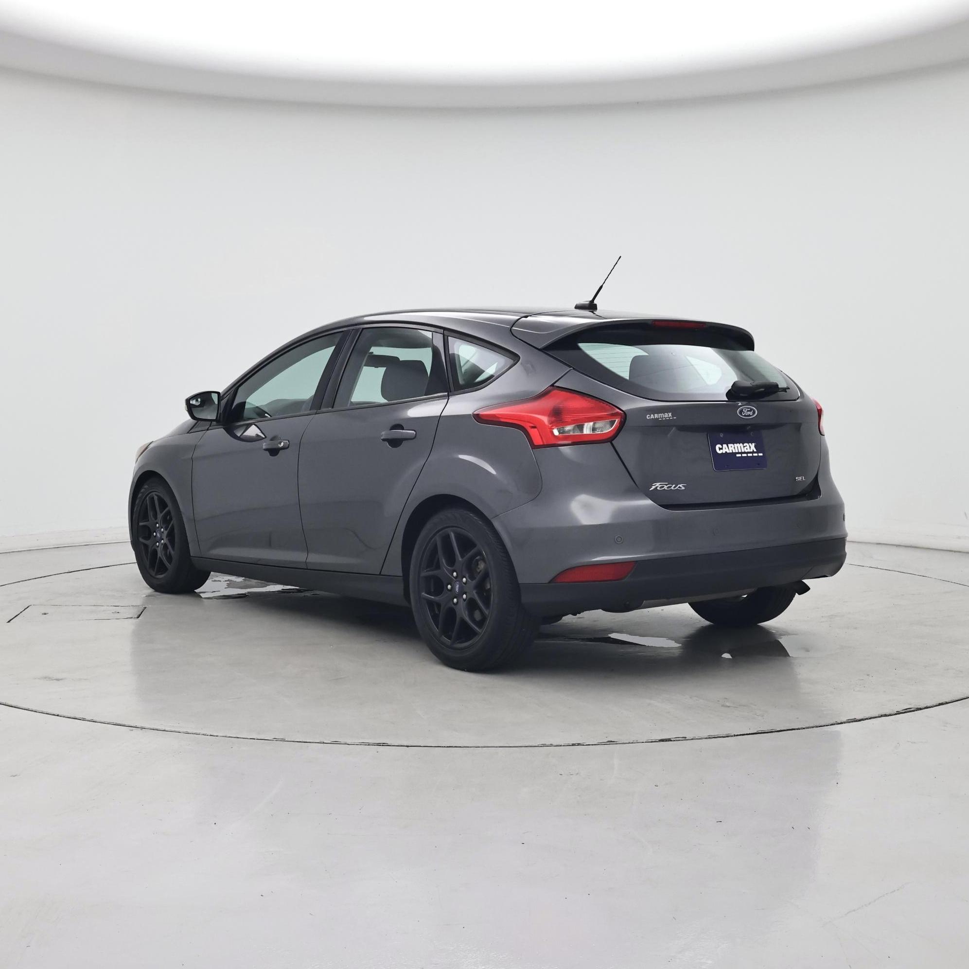 Thumbnail: 2018 Ford Focus - 2