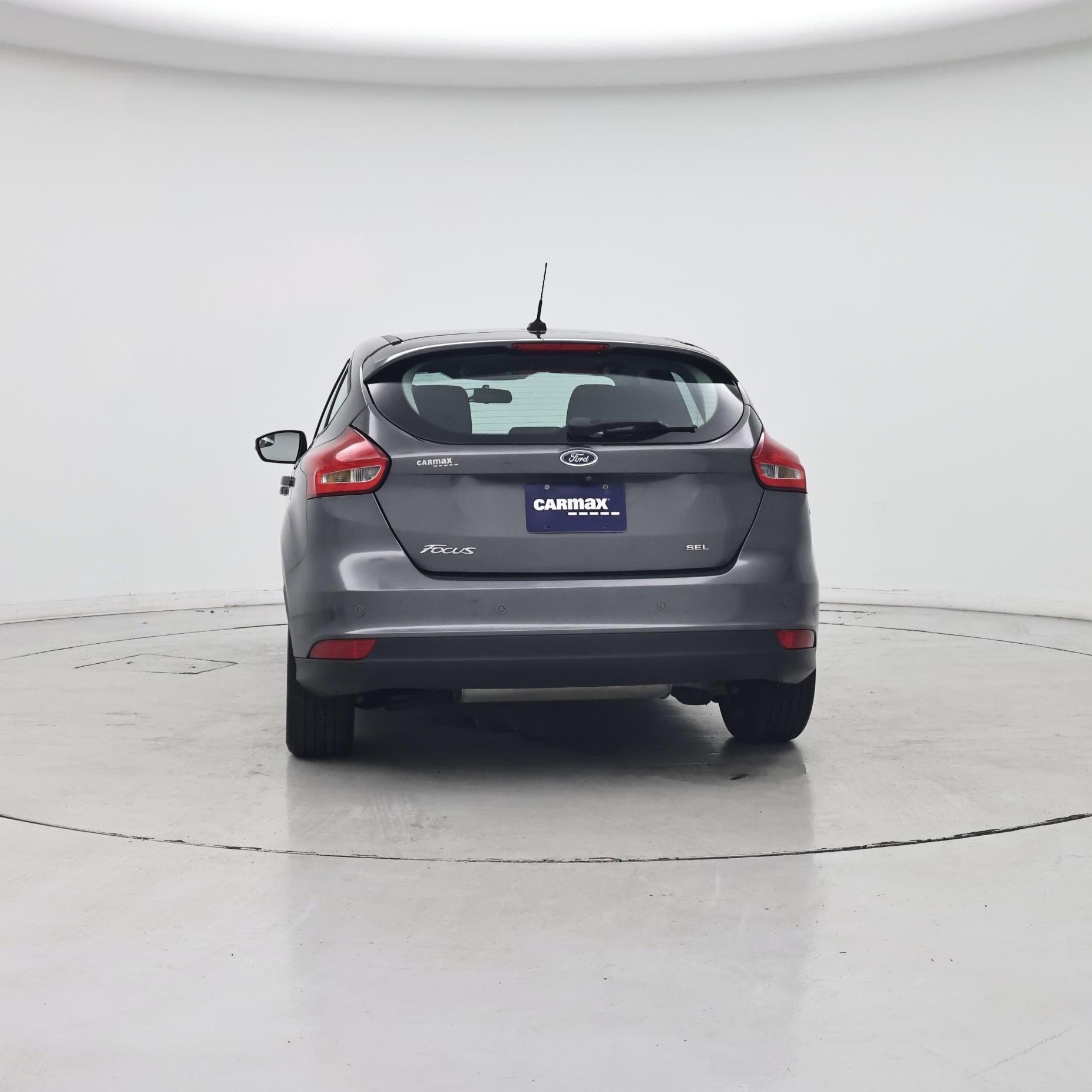 Thumbnail: 2018 Ford Focus - 6