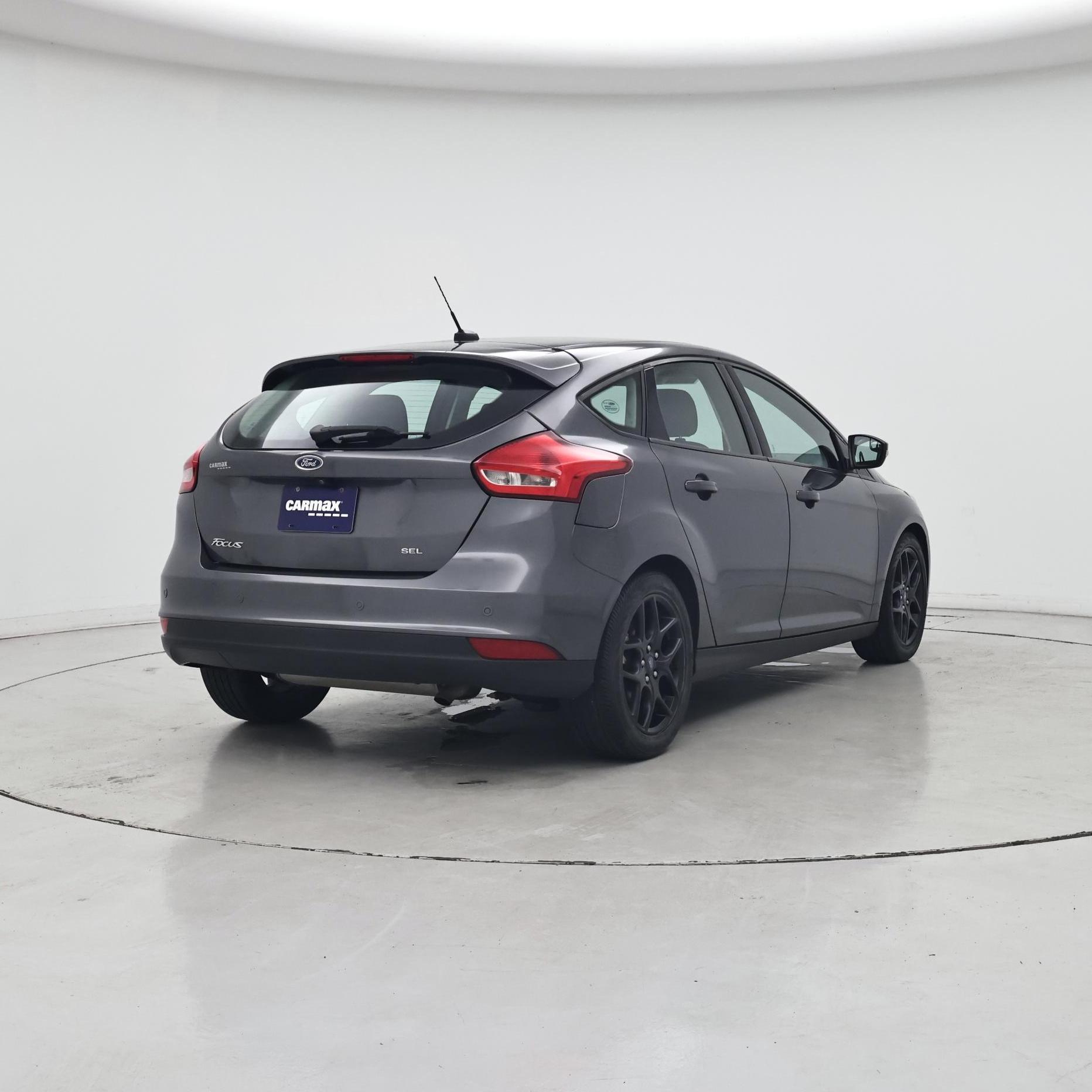 Thumbnail: 2018 Ford Focus - 8