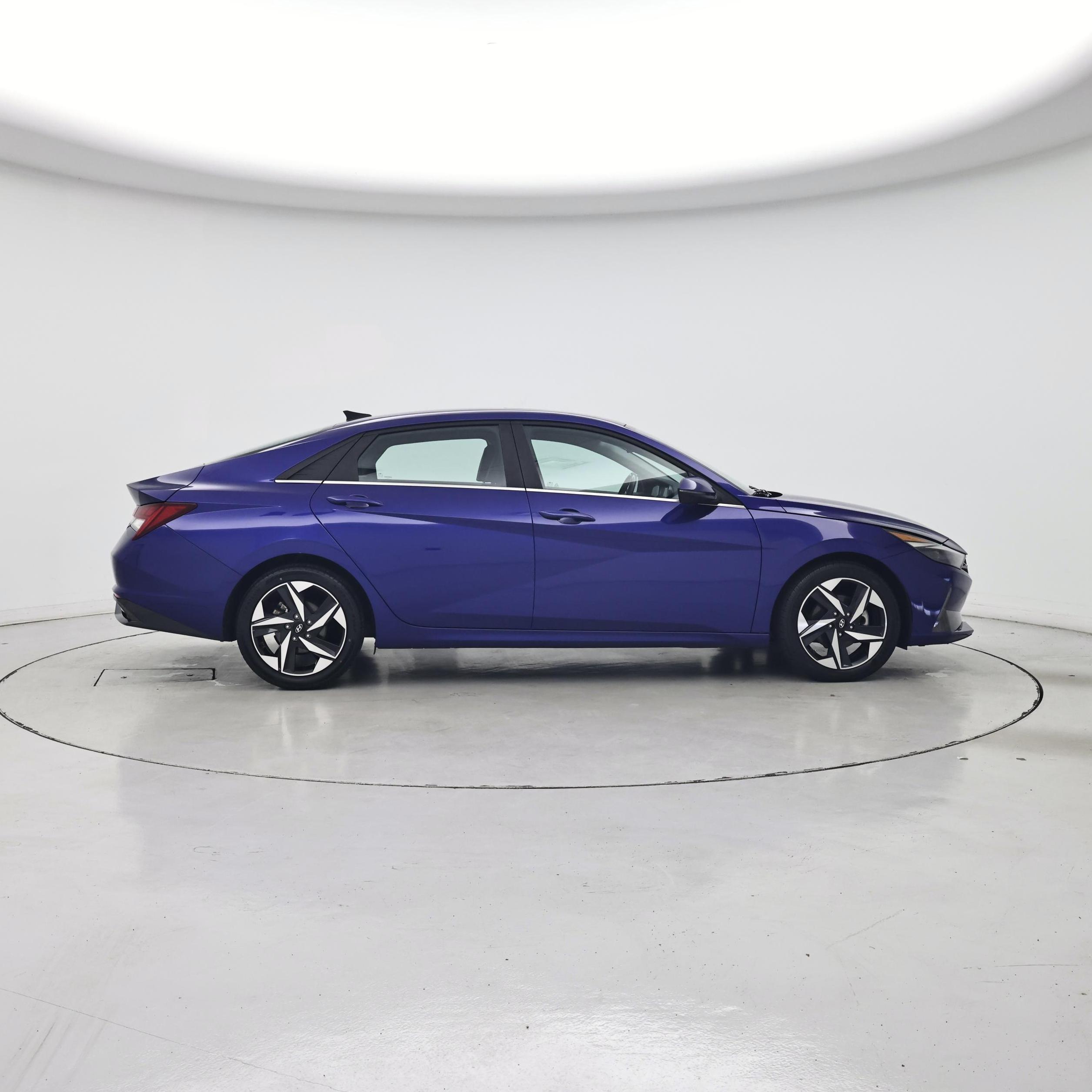 Thumbnail: 2023 Hyundai Elantra - 7