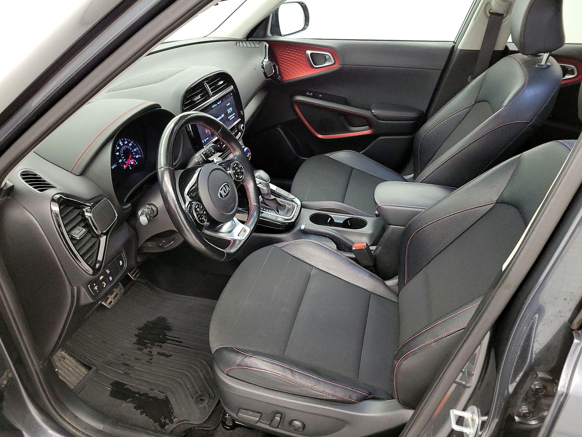 Thumbnail: 2020 Kia Soul - 11