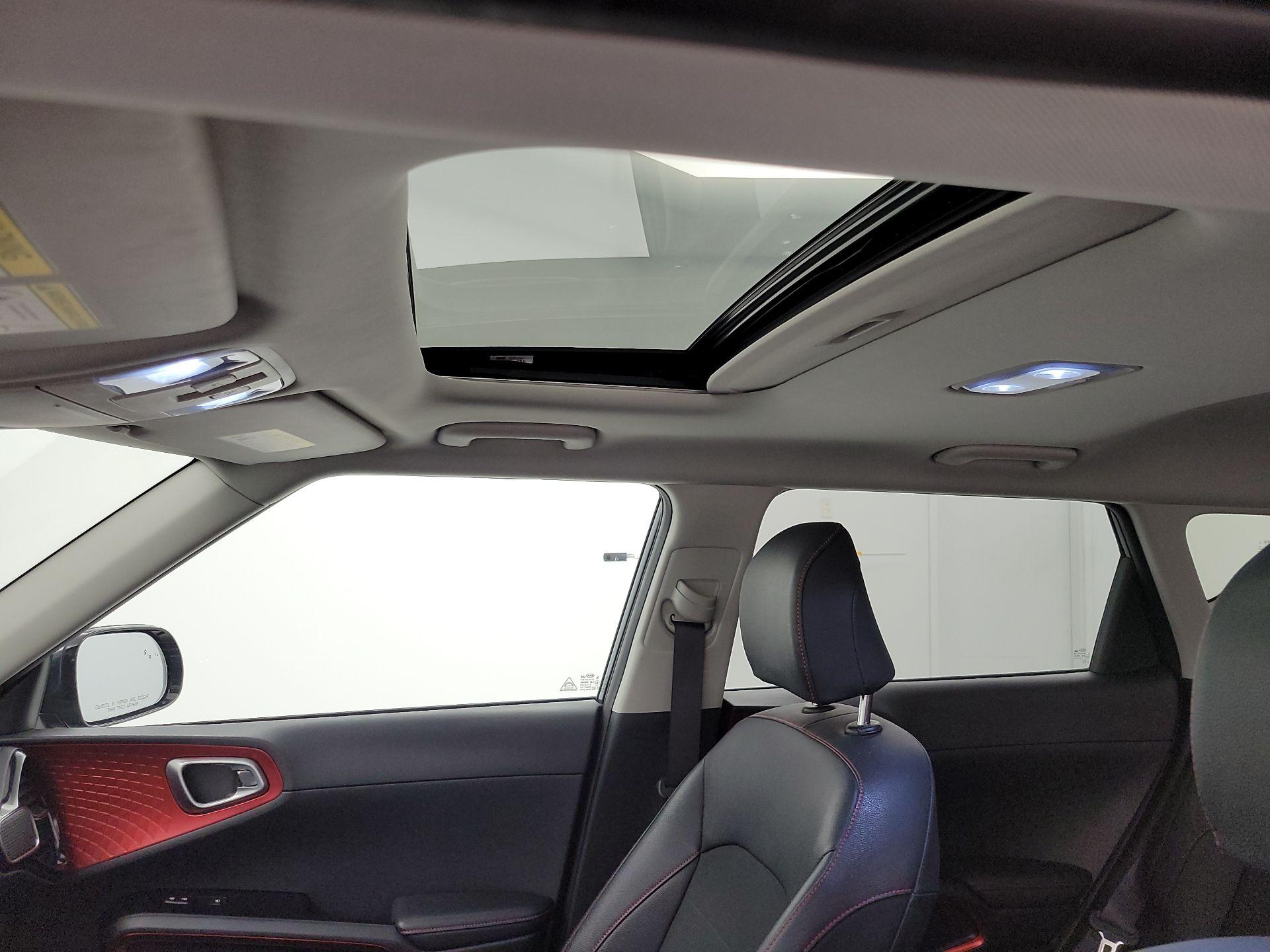 Thumbnail: 2020 Kia Soul - 20