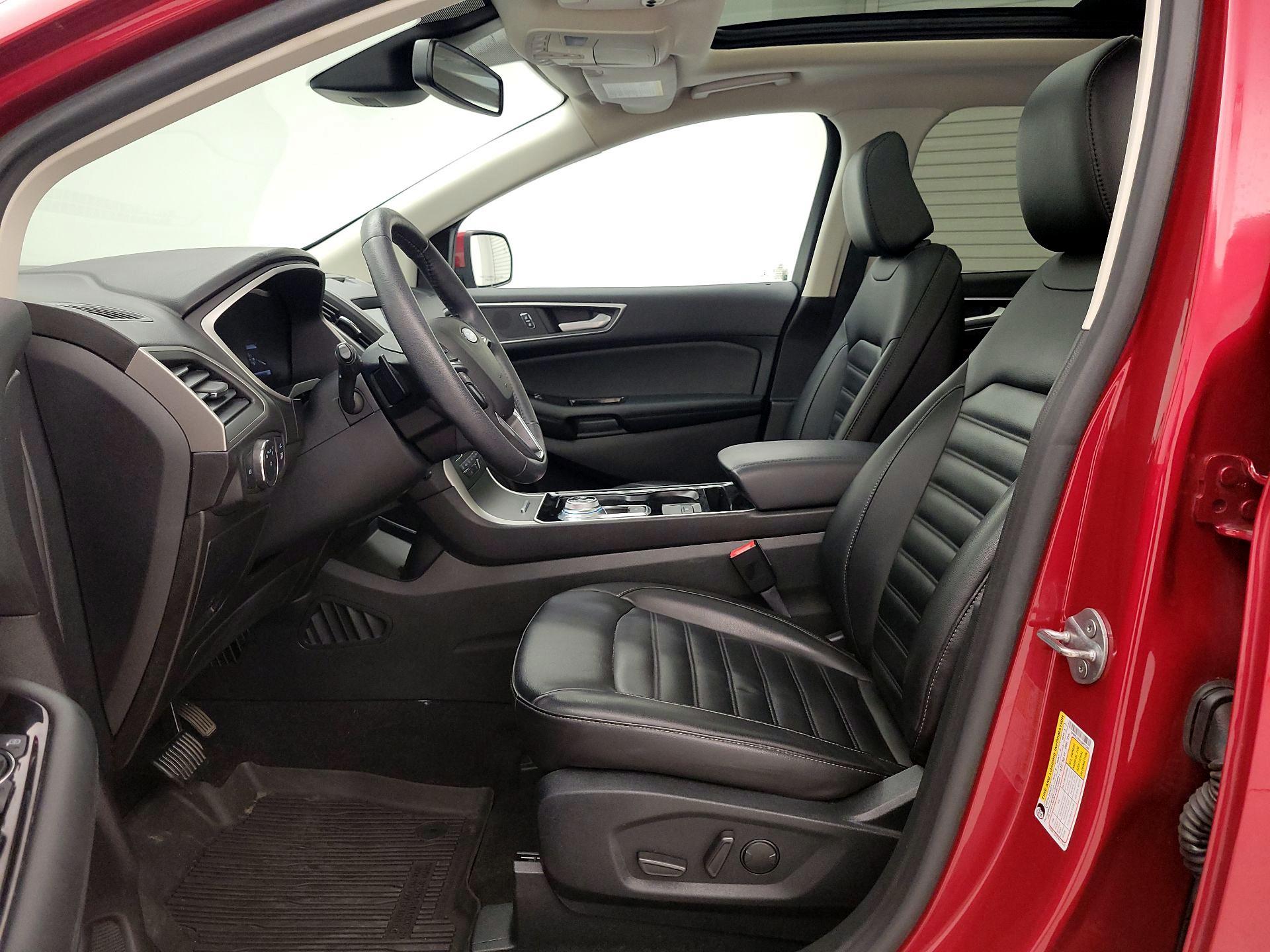 Thumbnail: 2020 Ford Edge - 11