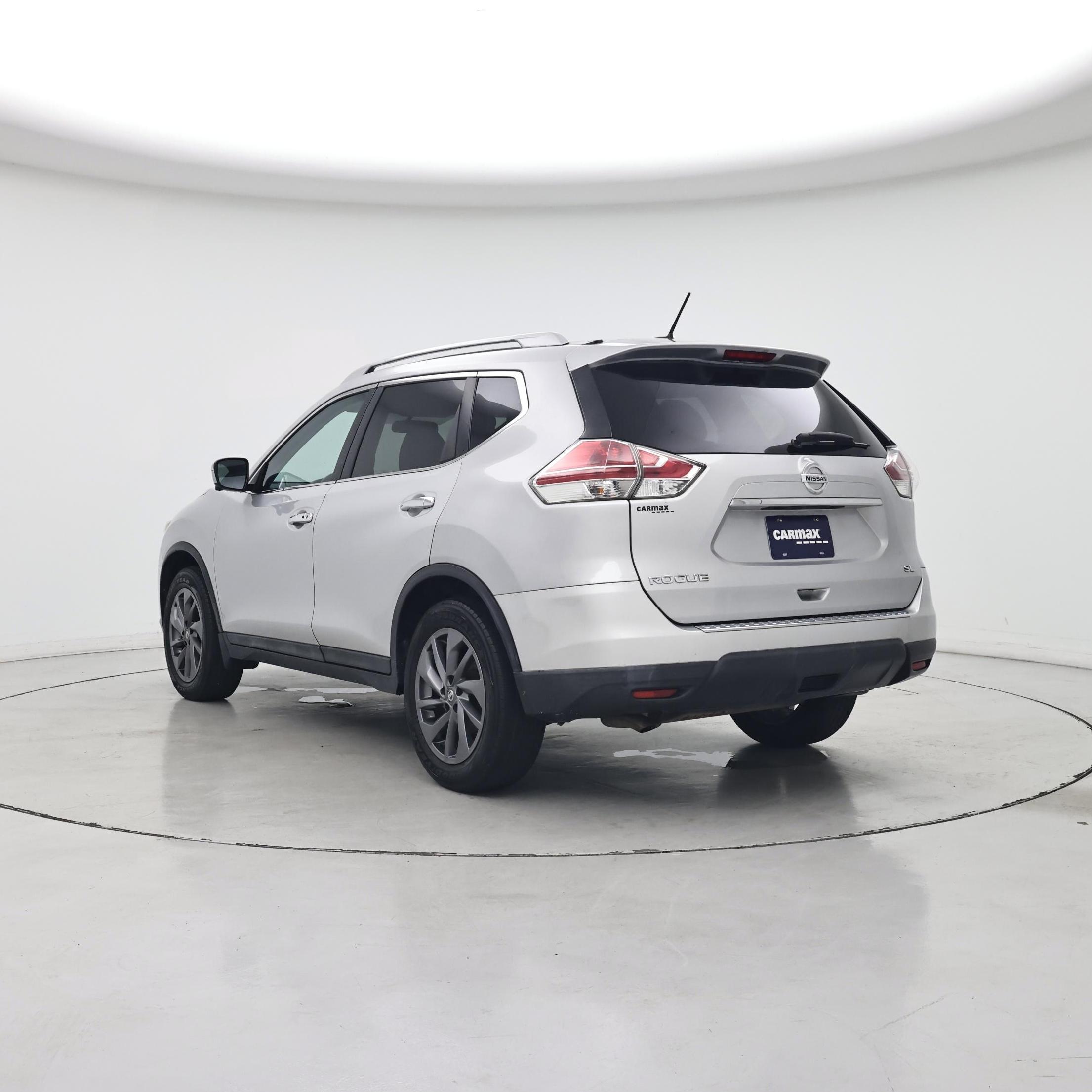 Thumbnail: 2016 Nissan Rogue - 2