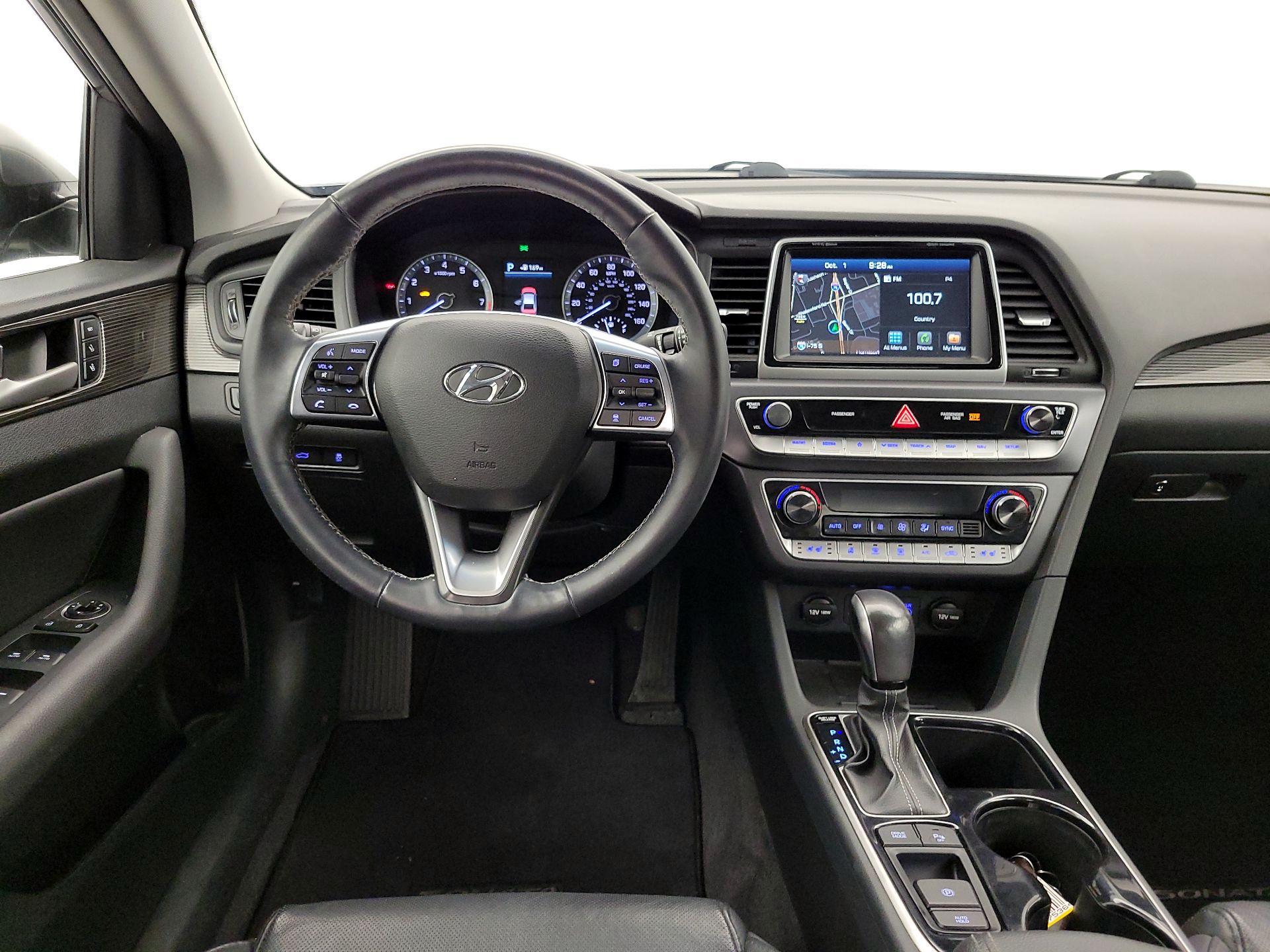 Thumbnail: 2018 Hyundai Sonata - 10