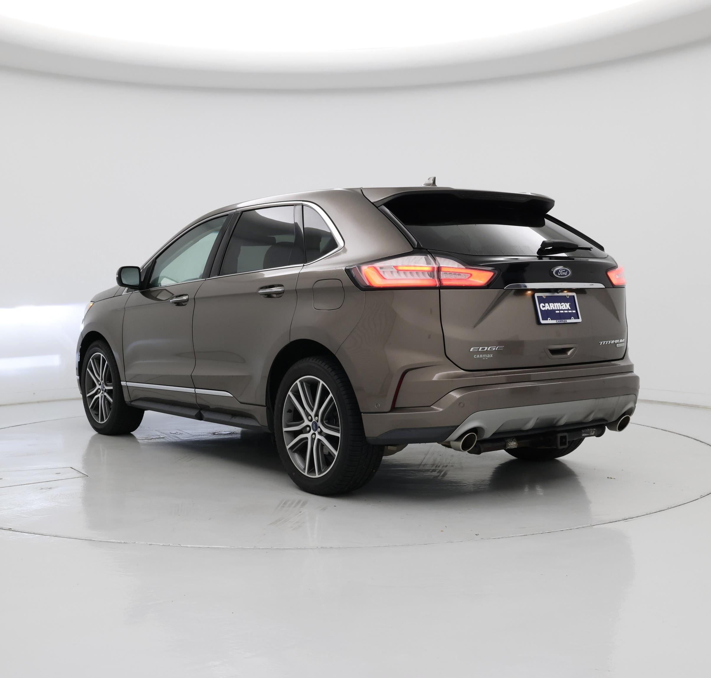 Thumbnail: 2019 Ford Edge - 2