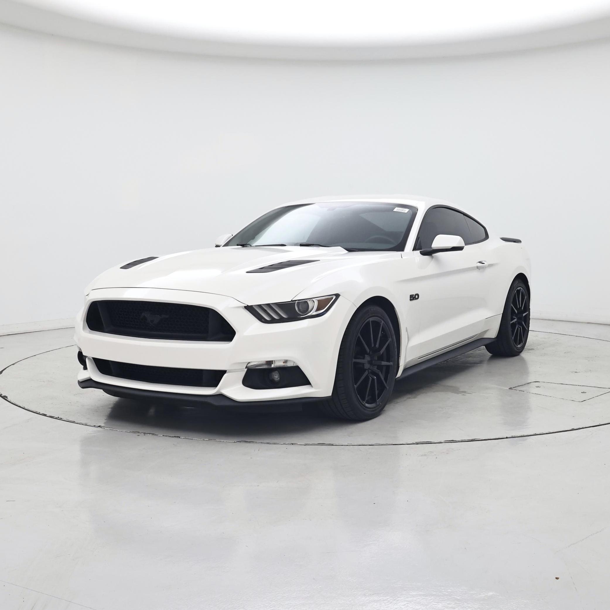 Thumbnail: 2017 Ford Mustang - 4