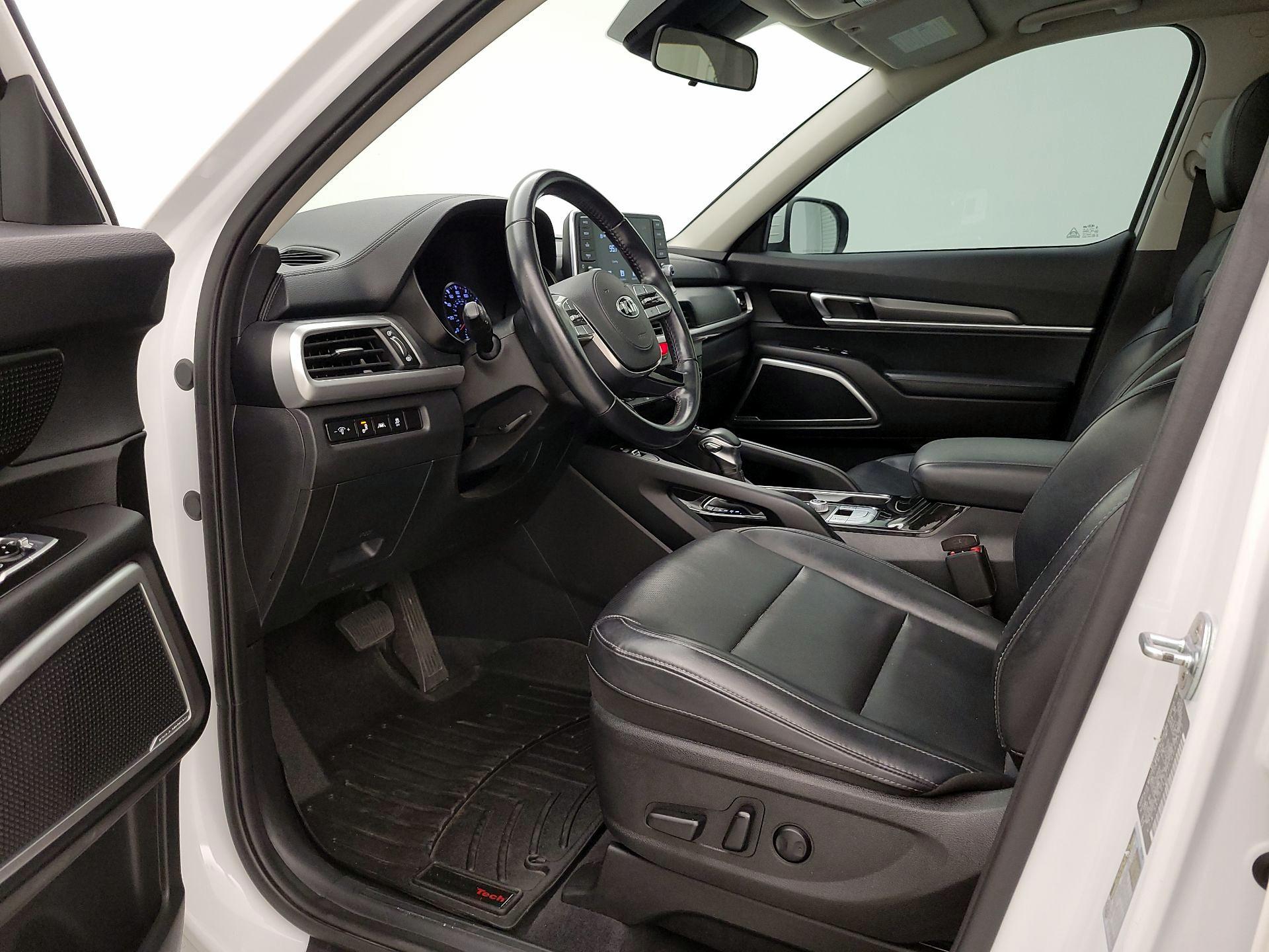 Thumbnail: 2020 Kia Telluride - 11