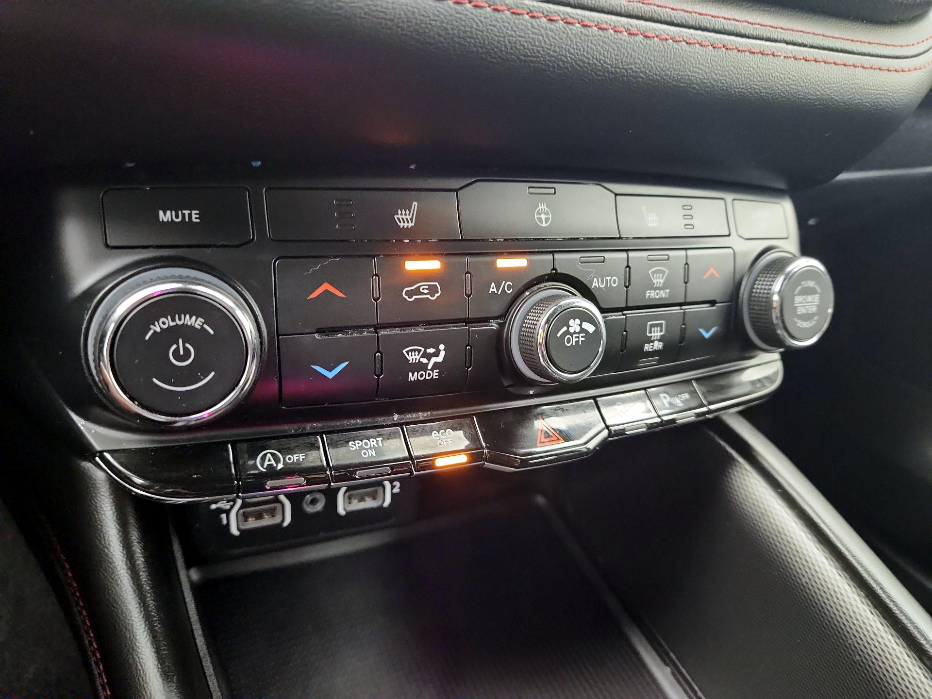 Thumbnail: 2023 Dodge Durango - 17