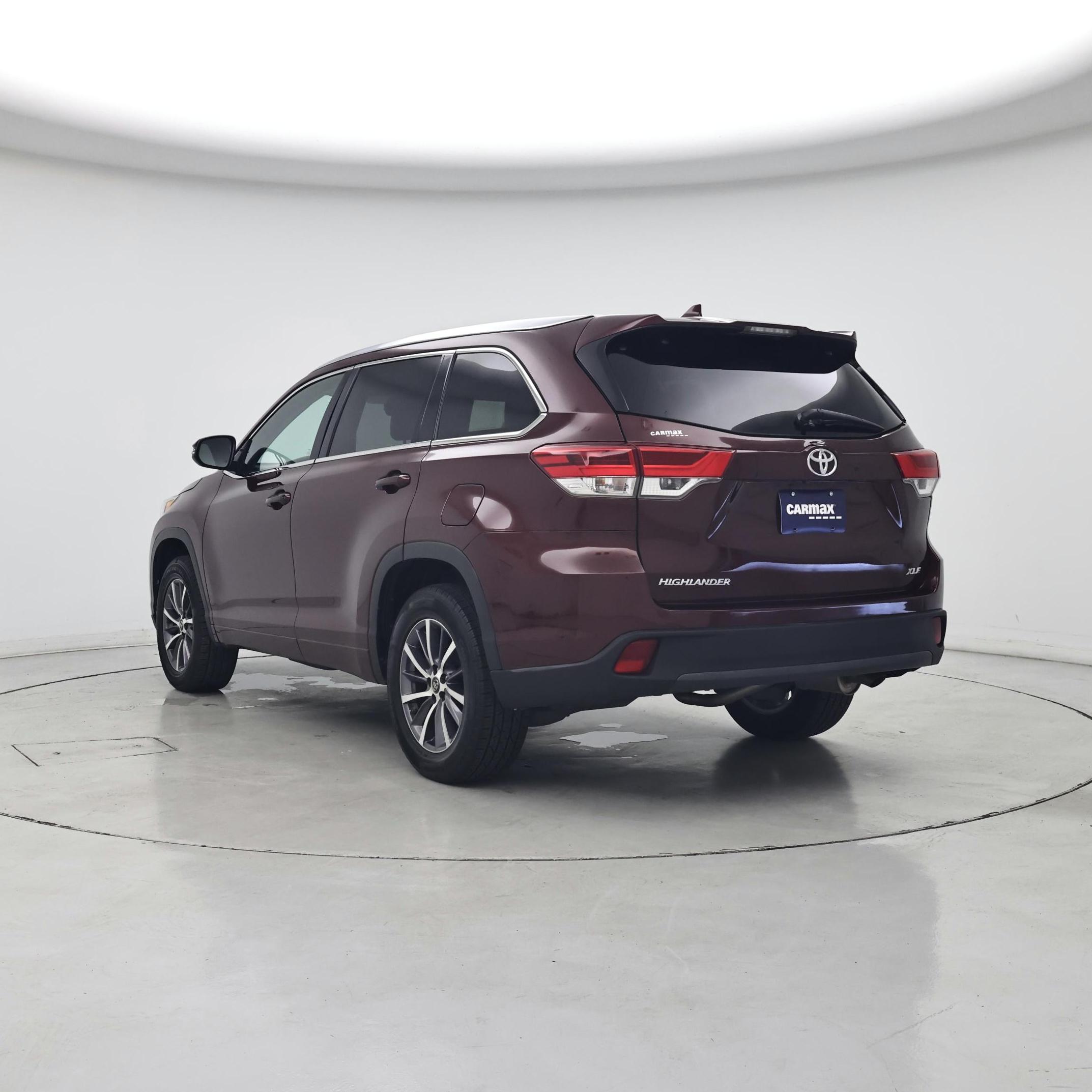 Thumbnail: 2018 Toyota Highlander - 2