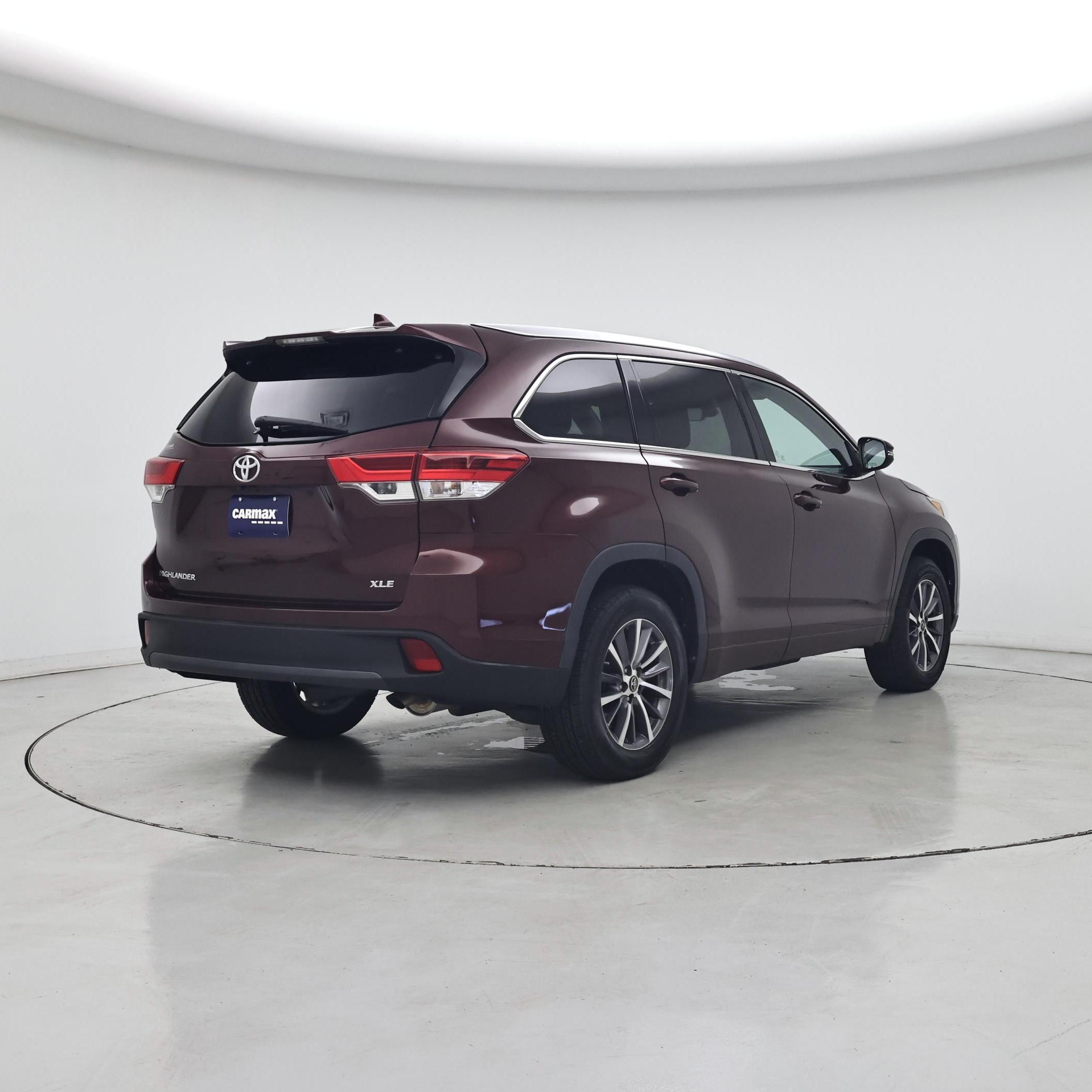 Thumbnail: 2018 Toyota Highlander - 8