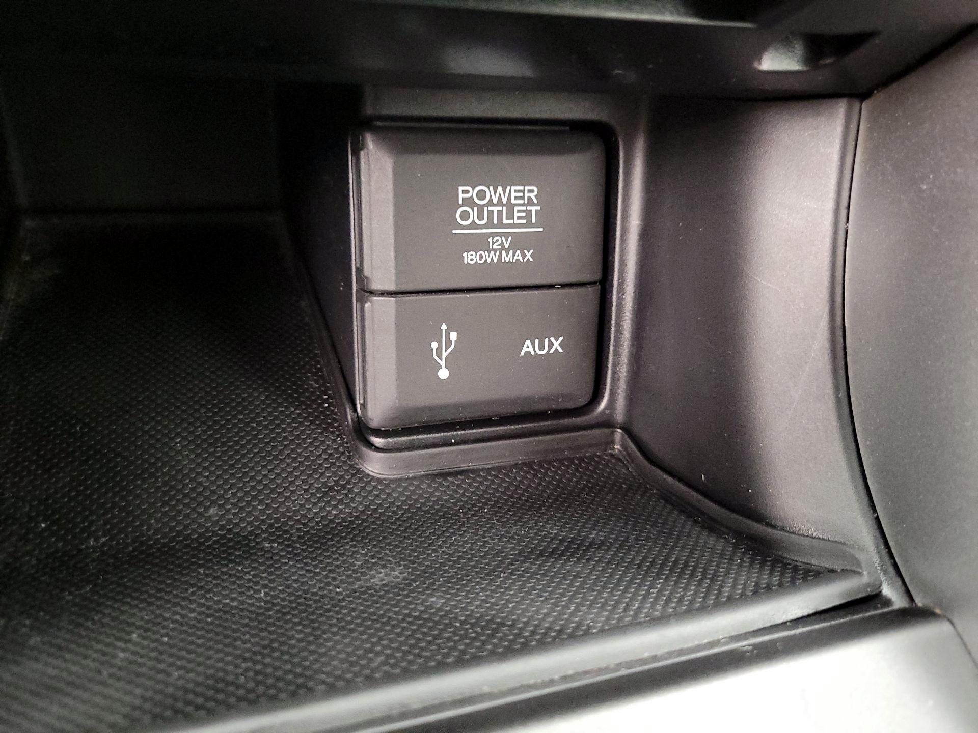 Thumbnail: 2014 Honda Accord - 18
