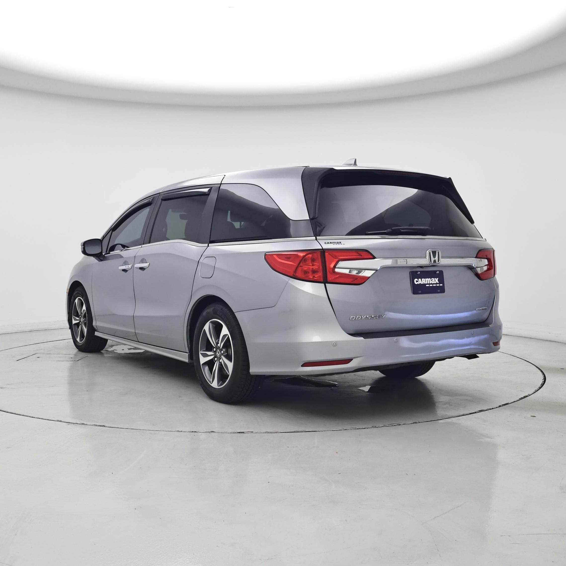 Thumbnail: 2018 Honda Odyssey - 2