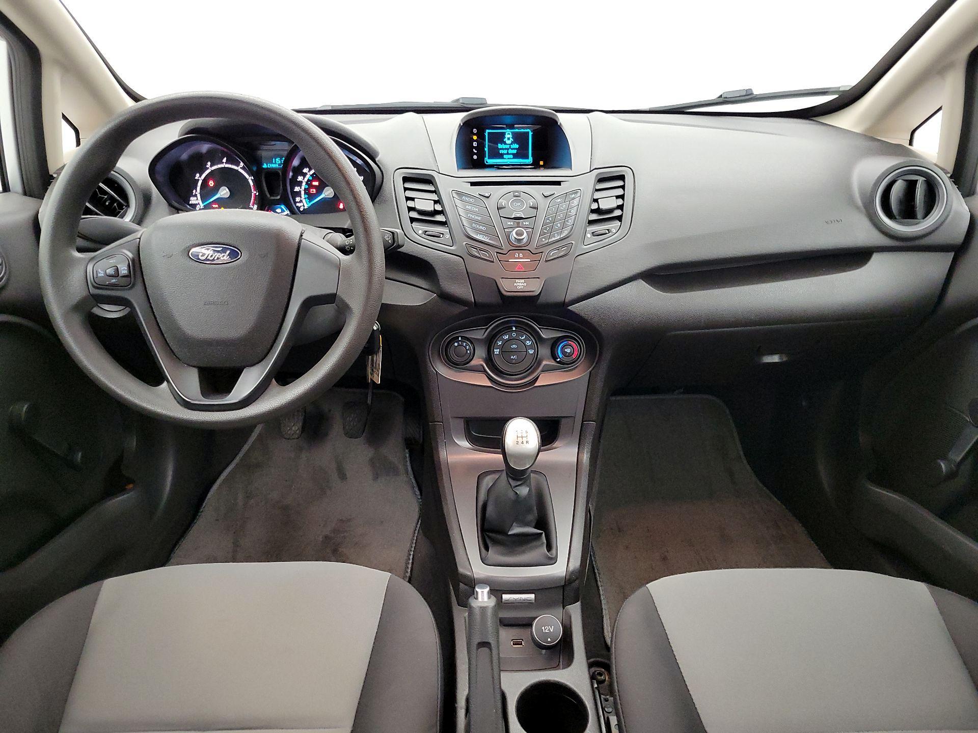 Thumbnail: 2017 Ford Fiesta - 9