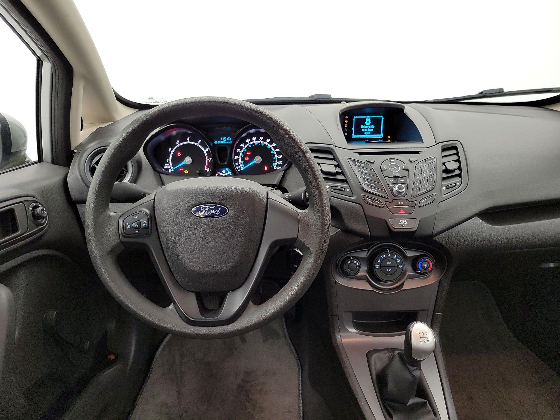 Thumbnail: 2017 Ford Fiesta - 10