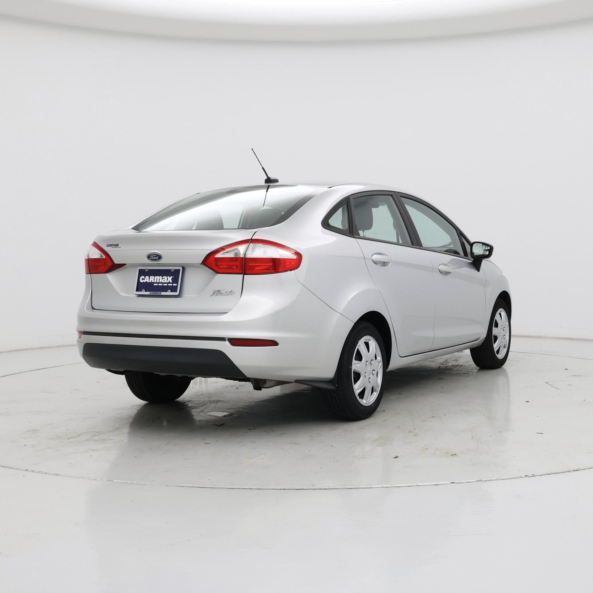 Thumbnail: 2017 Ford Fiesta - 8