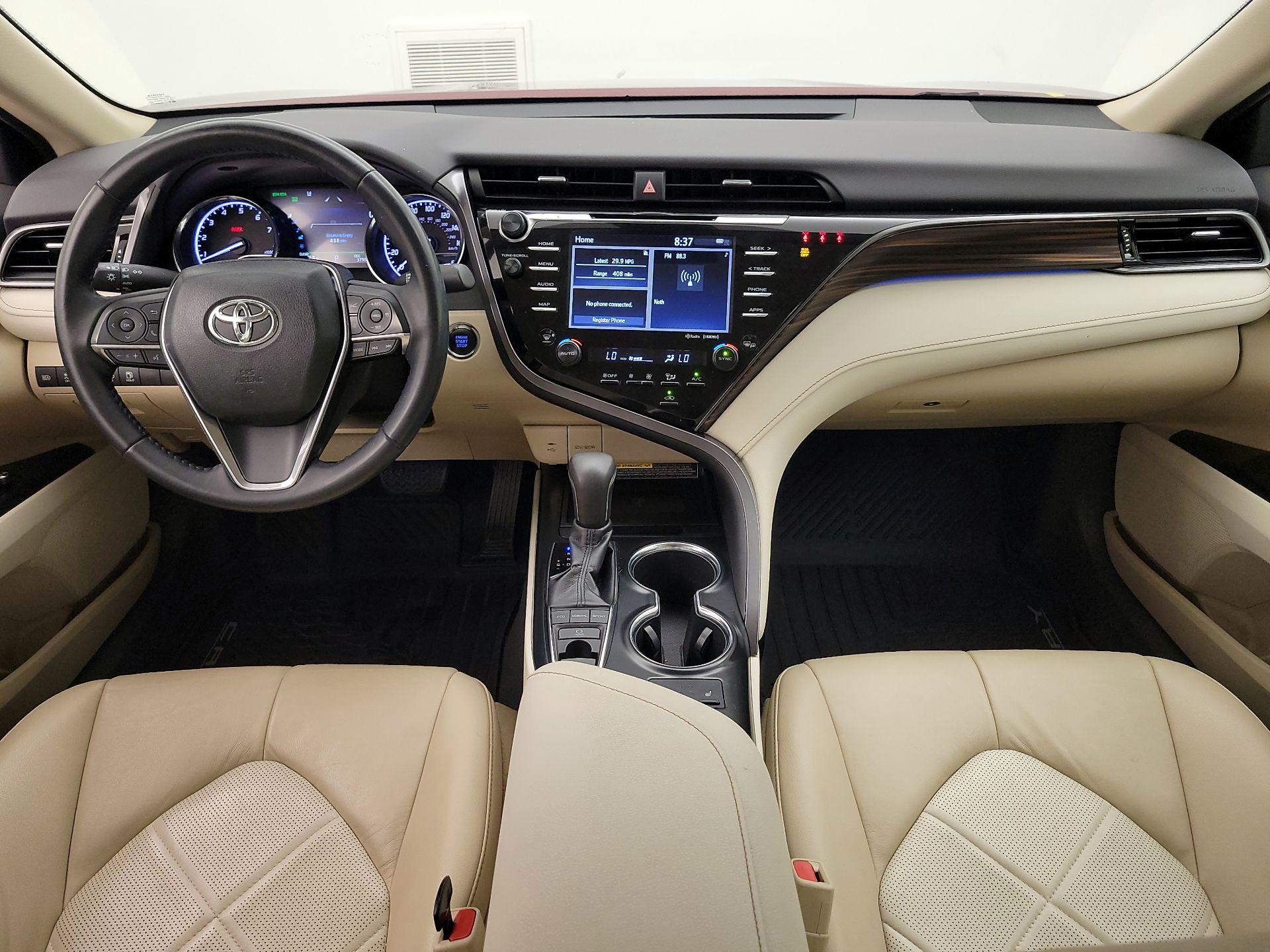 Thumbnail: 2019 Toyota Camry - 9
