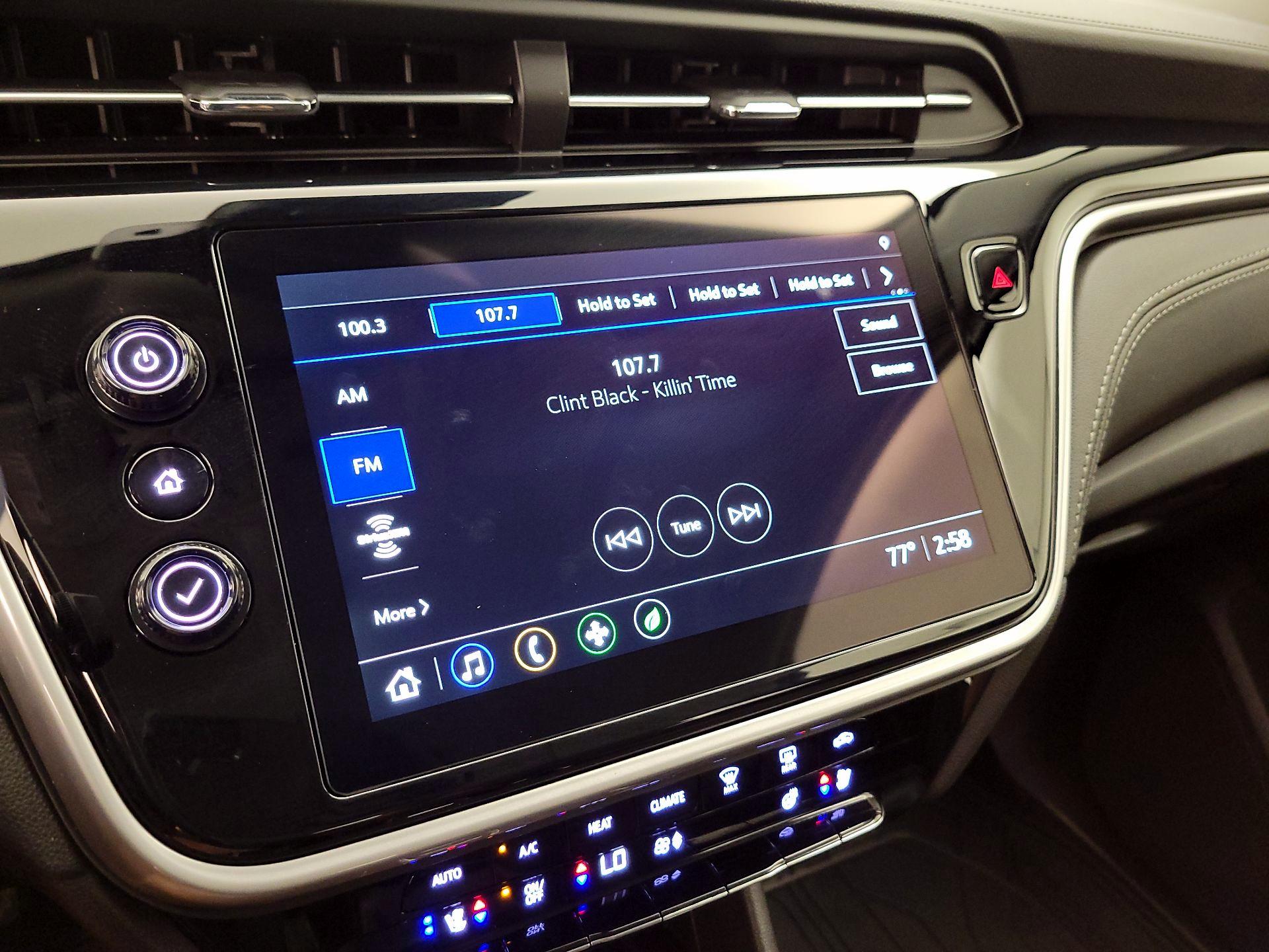 Thumbnail: 2023 Chevrolet Bolt EUV - 15