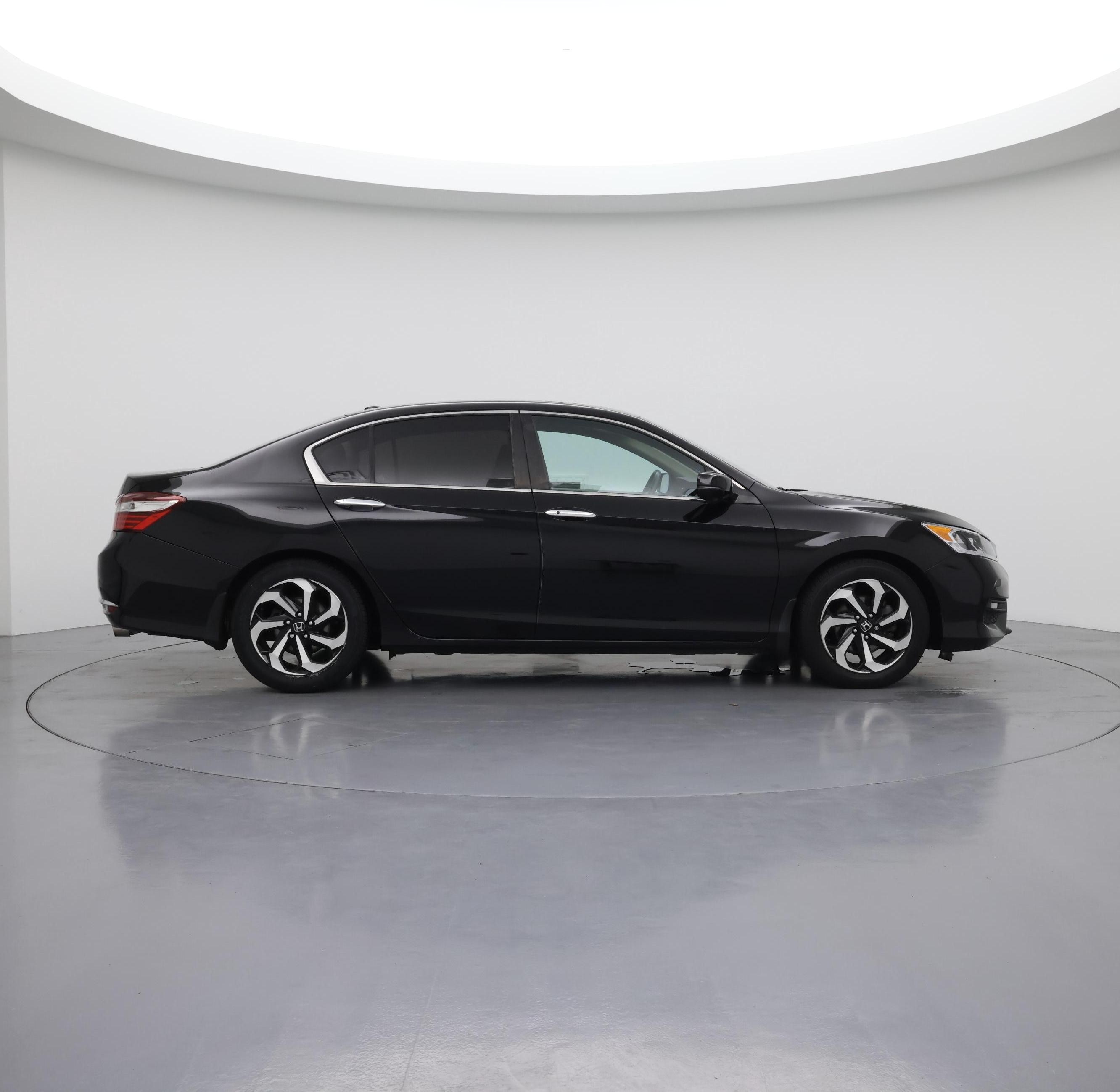 Thumbnail: 2016 Honda Accord - 7