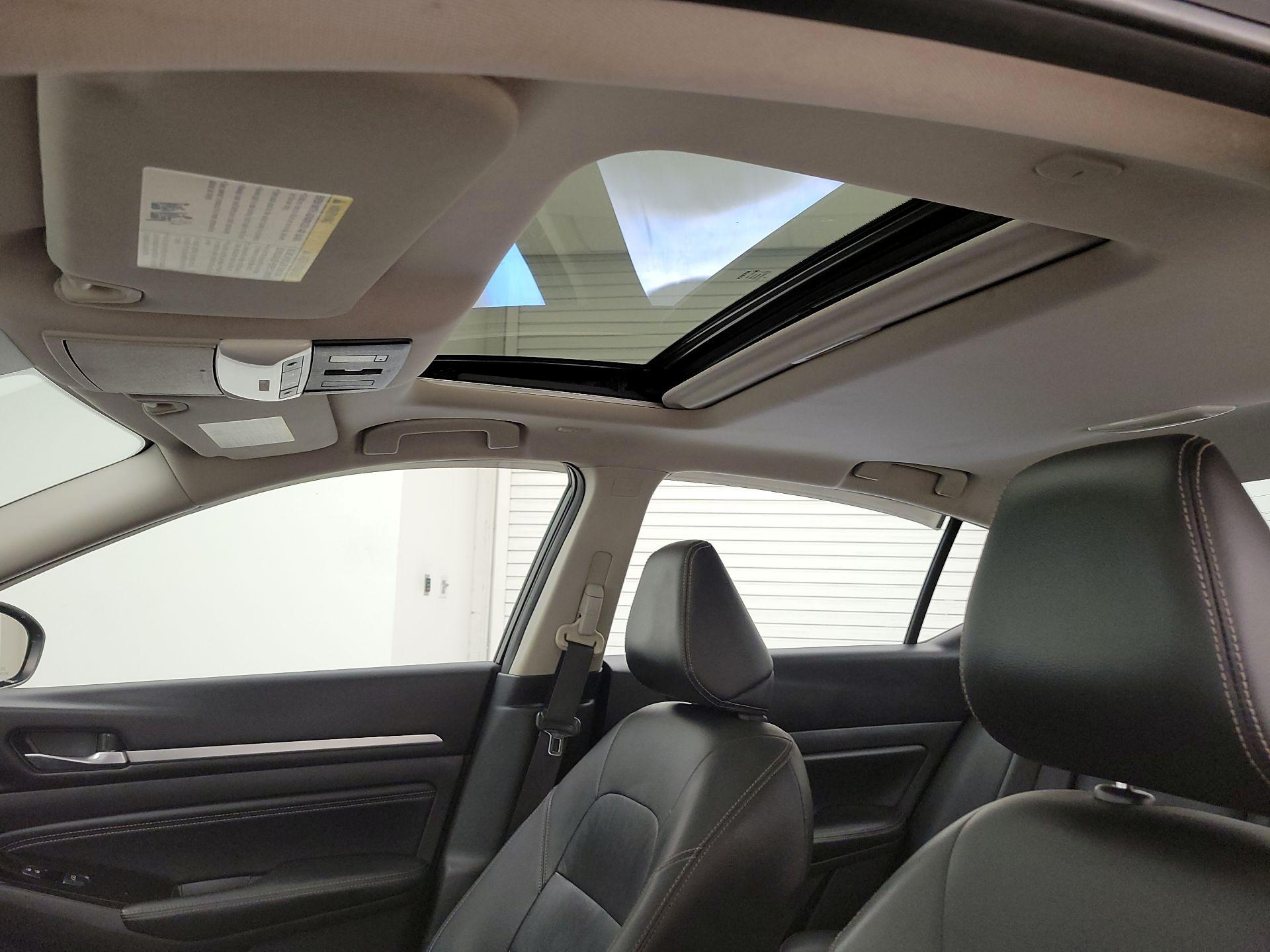 Thumbnail: 2020 Nissan Altima - 20