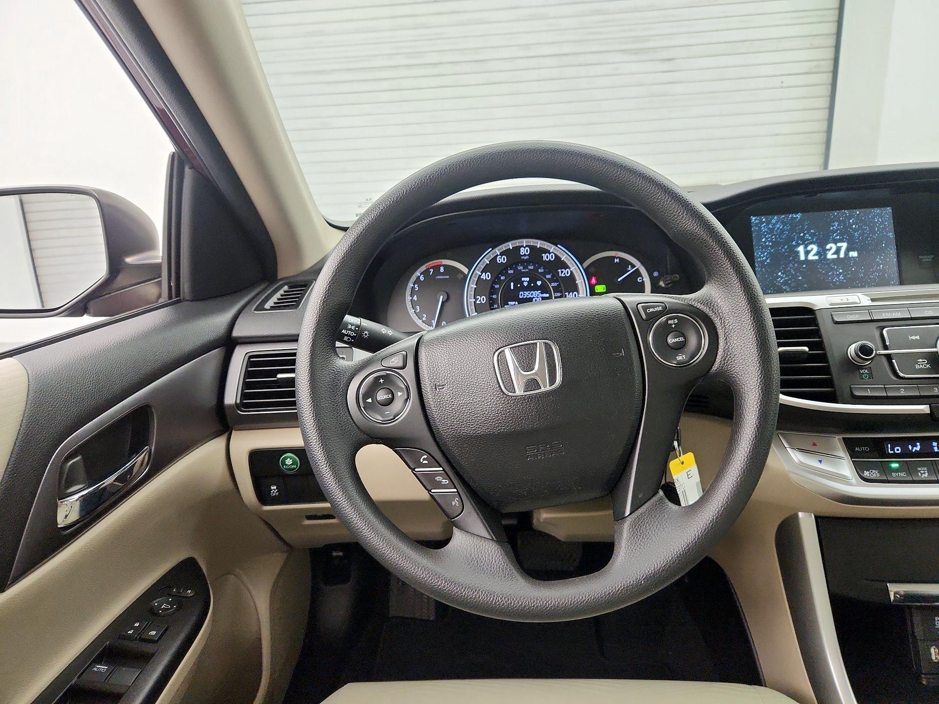Thumbnail: 2015 Honda Accord - 10