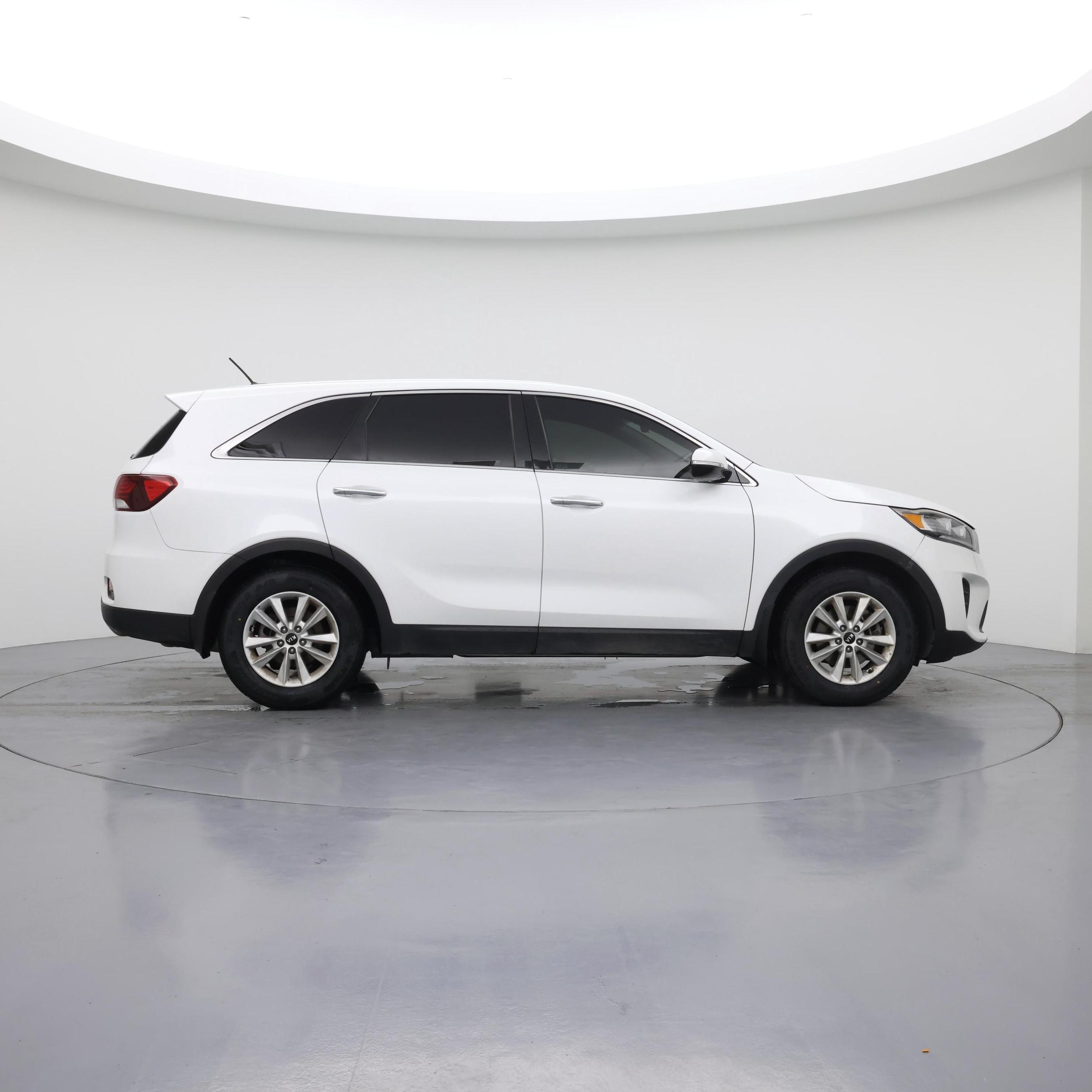 Thumbnail: 2019 Kia Sorento - 7