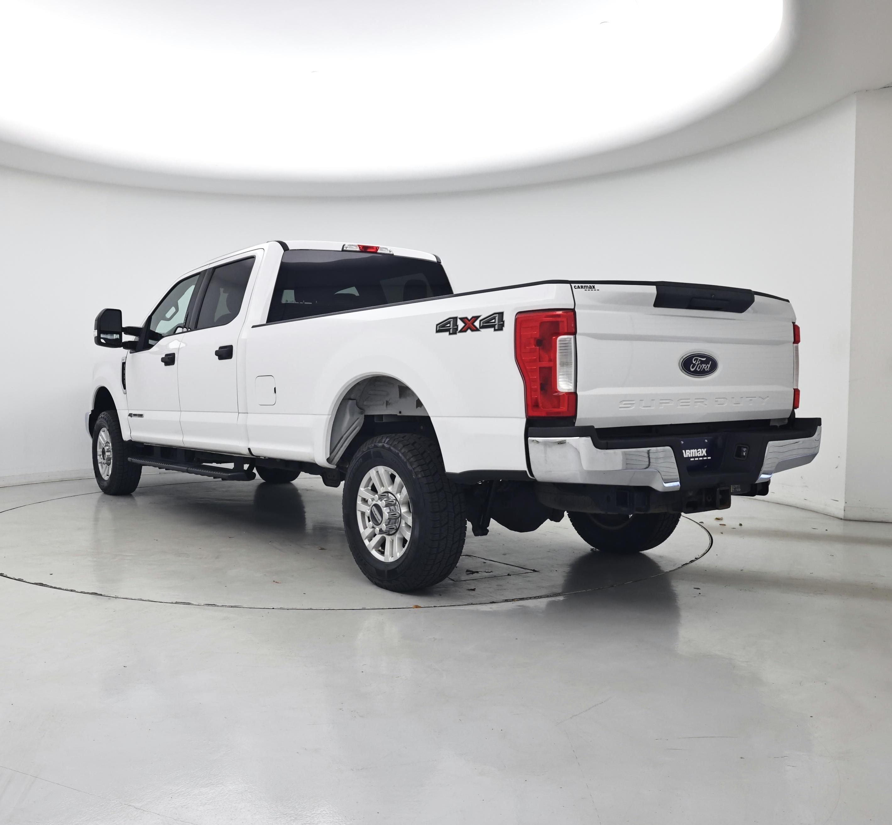 Thumbnail: 2019 Ford F-350 - 2