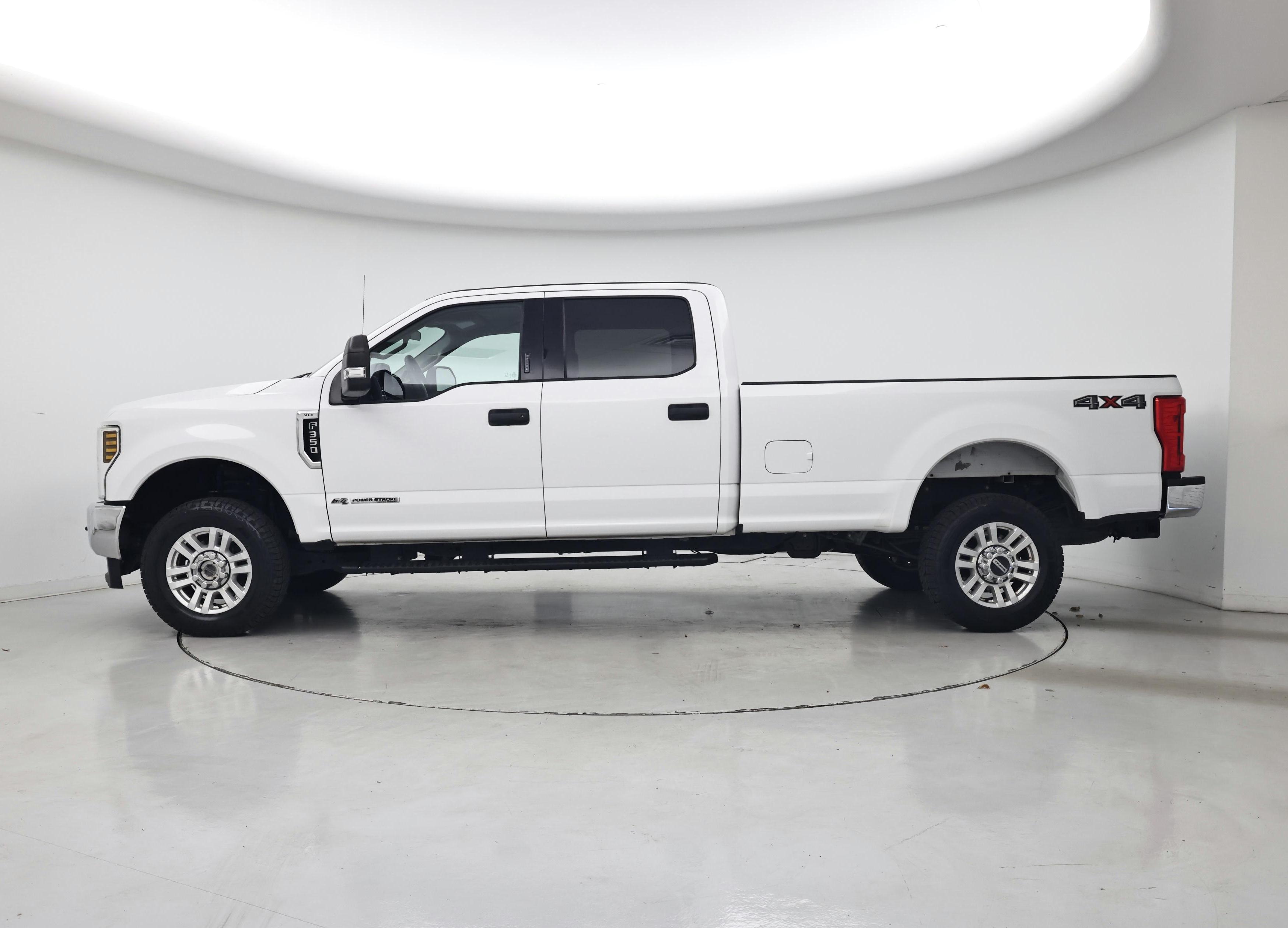 Thumbnail: 2019 Ford F-350 - 3