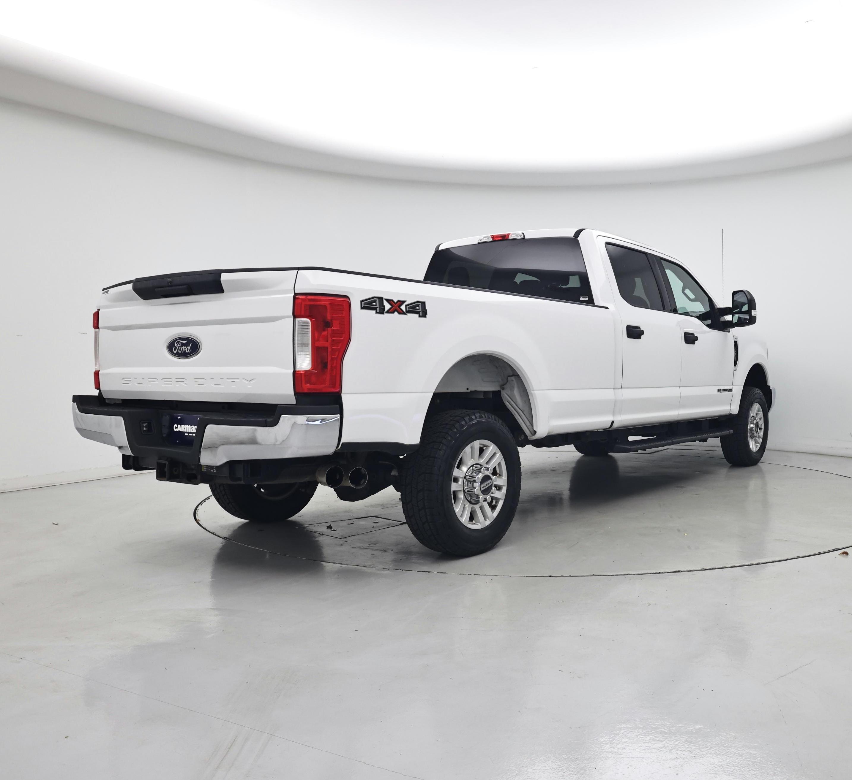 Thumbnail: 2019 Ford F-350 - 8