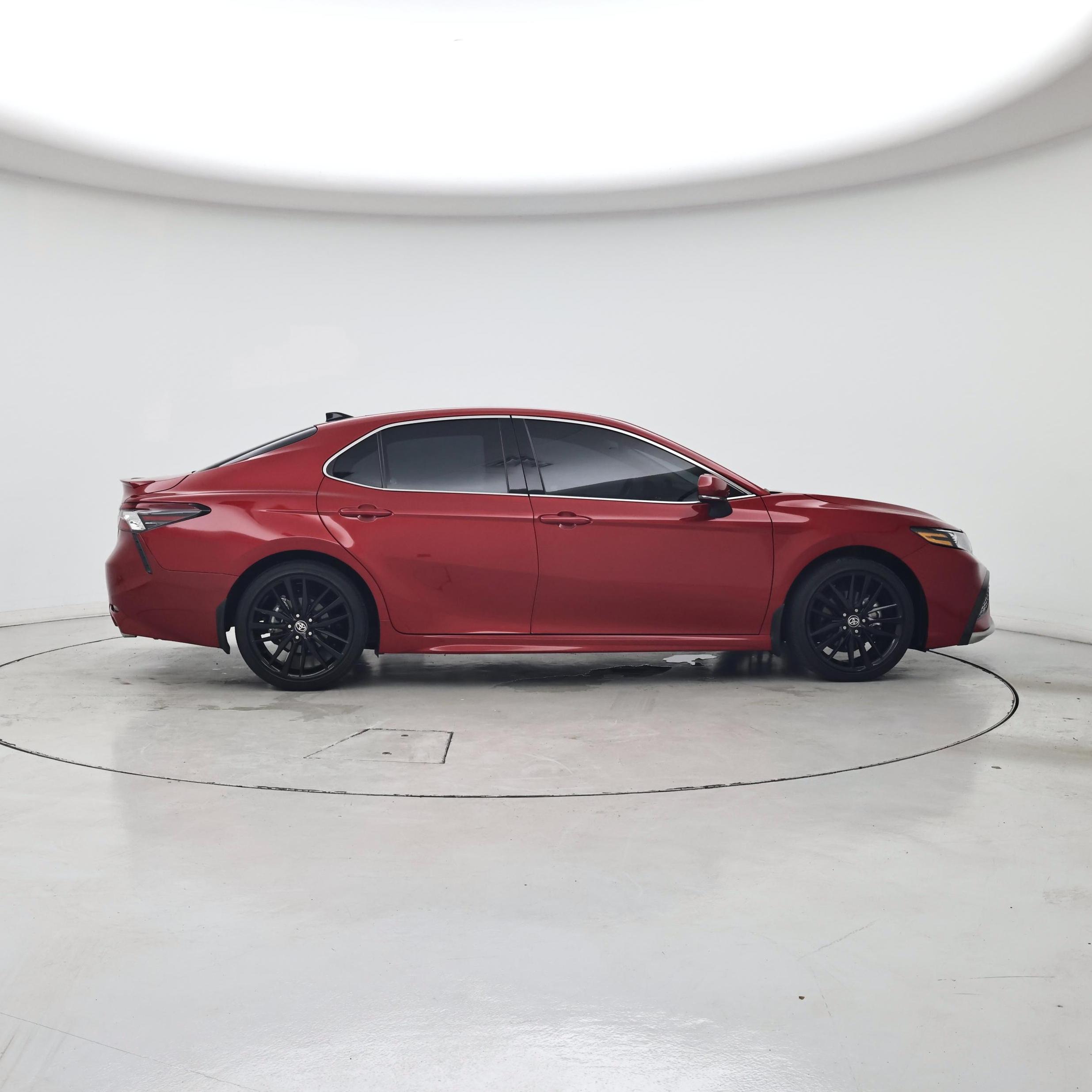 Thumbnail: 2023 Toyota Camry - 7