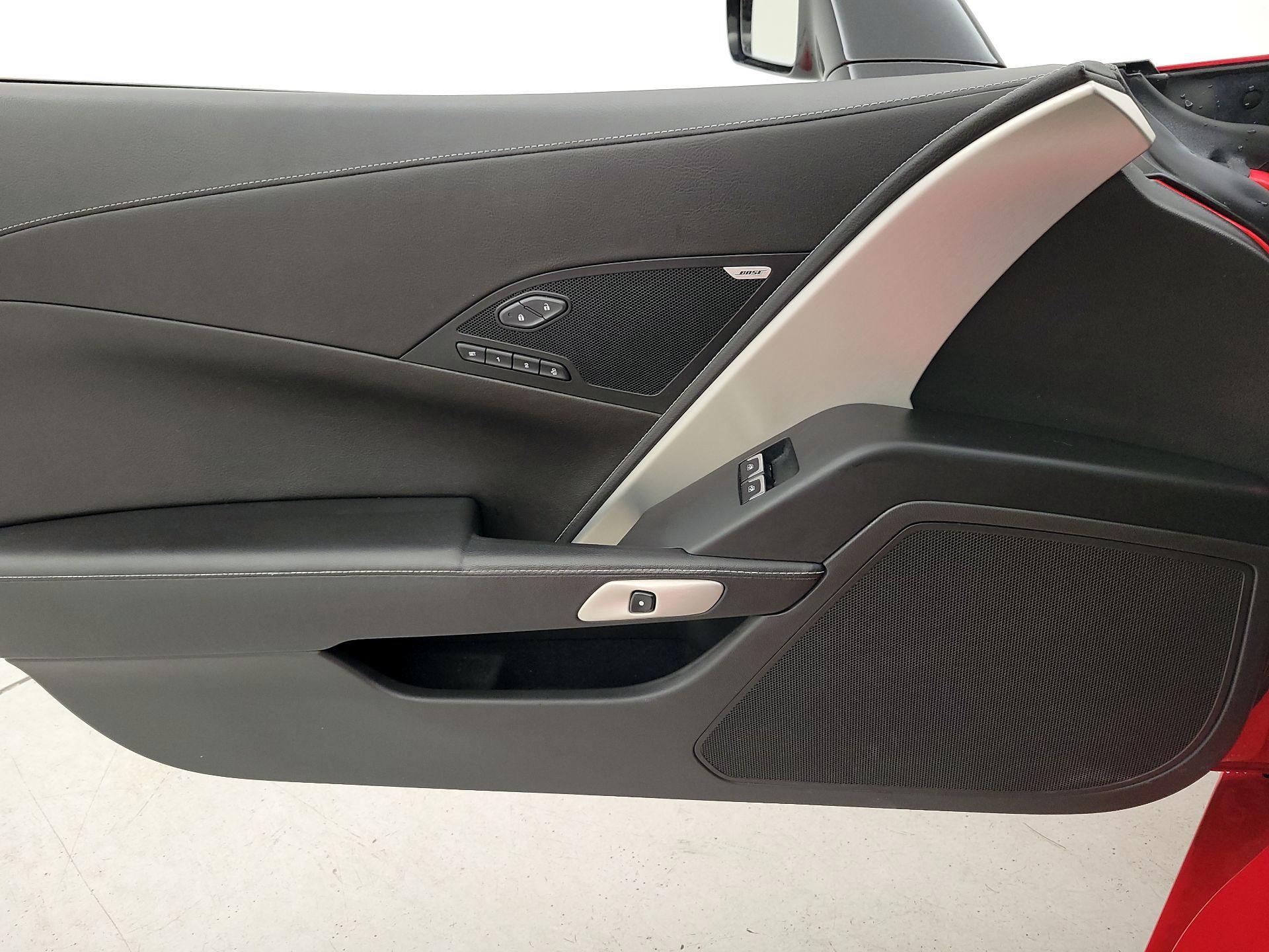 Thumbnail: 2015 Chevrolet Corvette - 12