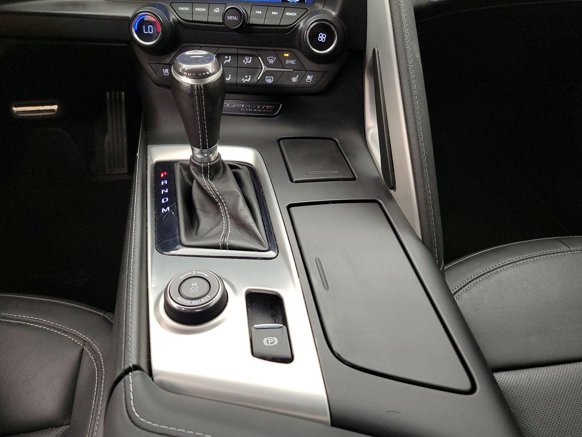 Thumbnail: 2015 Chevrolet Corvette - 17