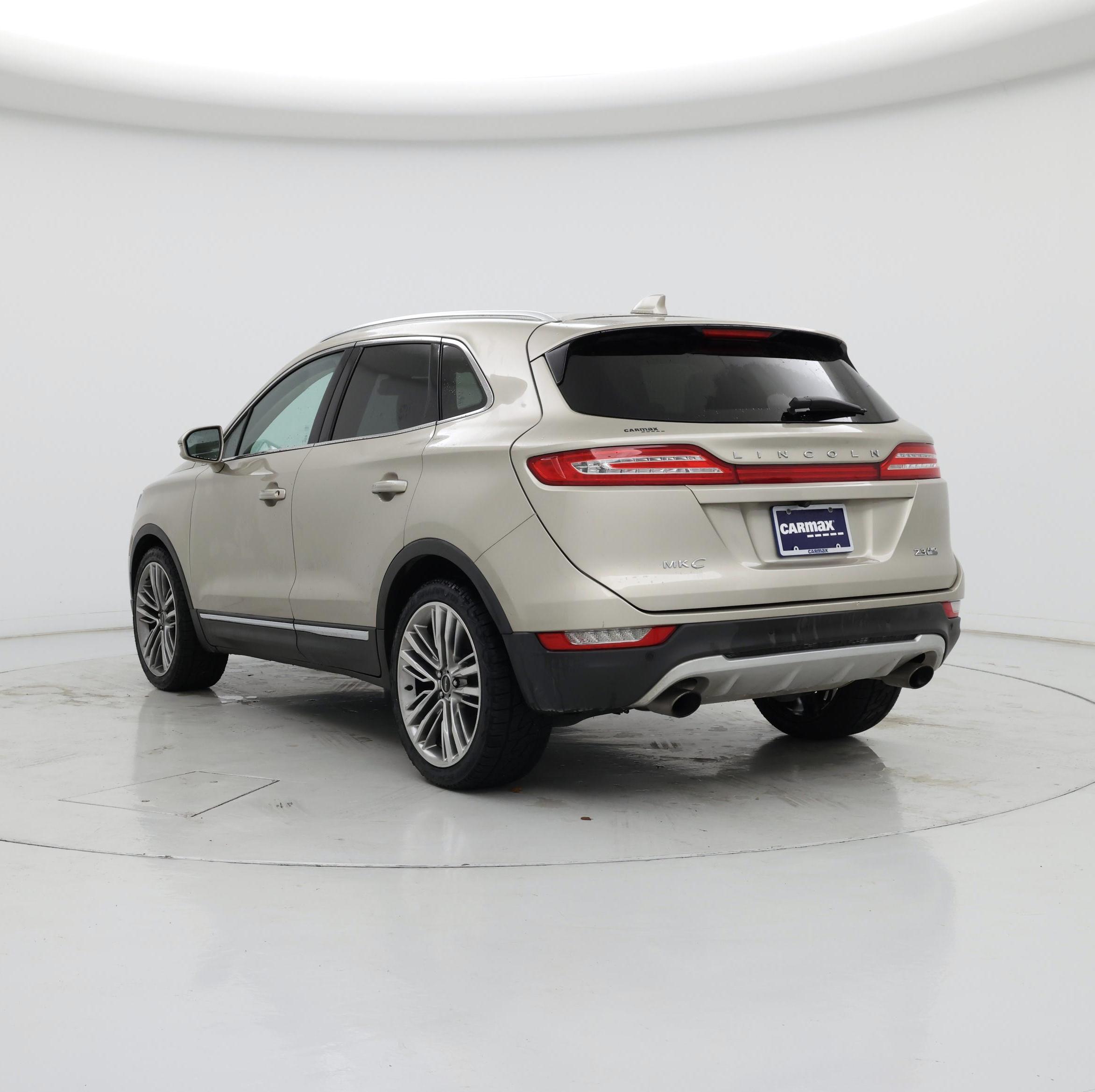 Thumbnail: 2015 Lincoln MKC - 2
