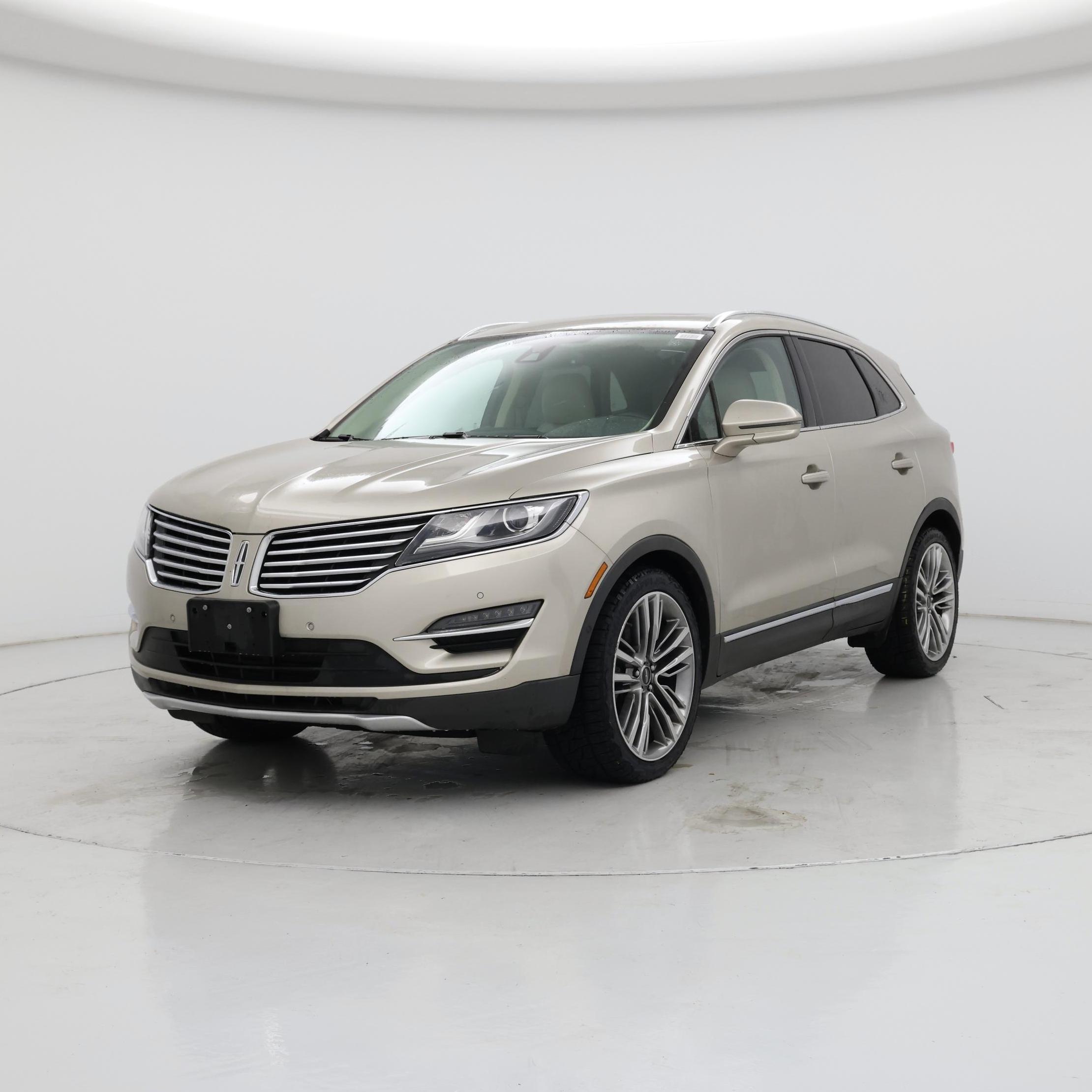 Thumbnail: 2015 Lincoln MKC - 4