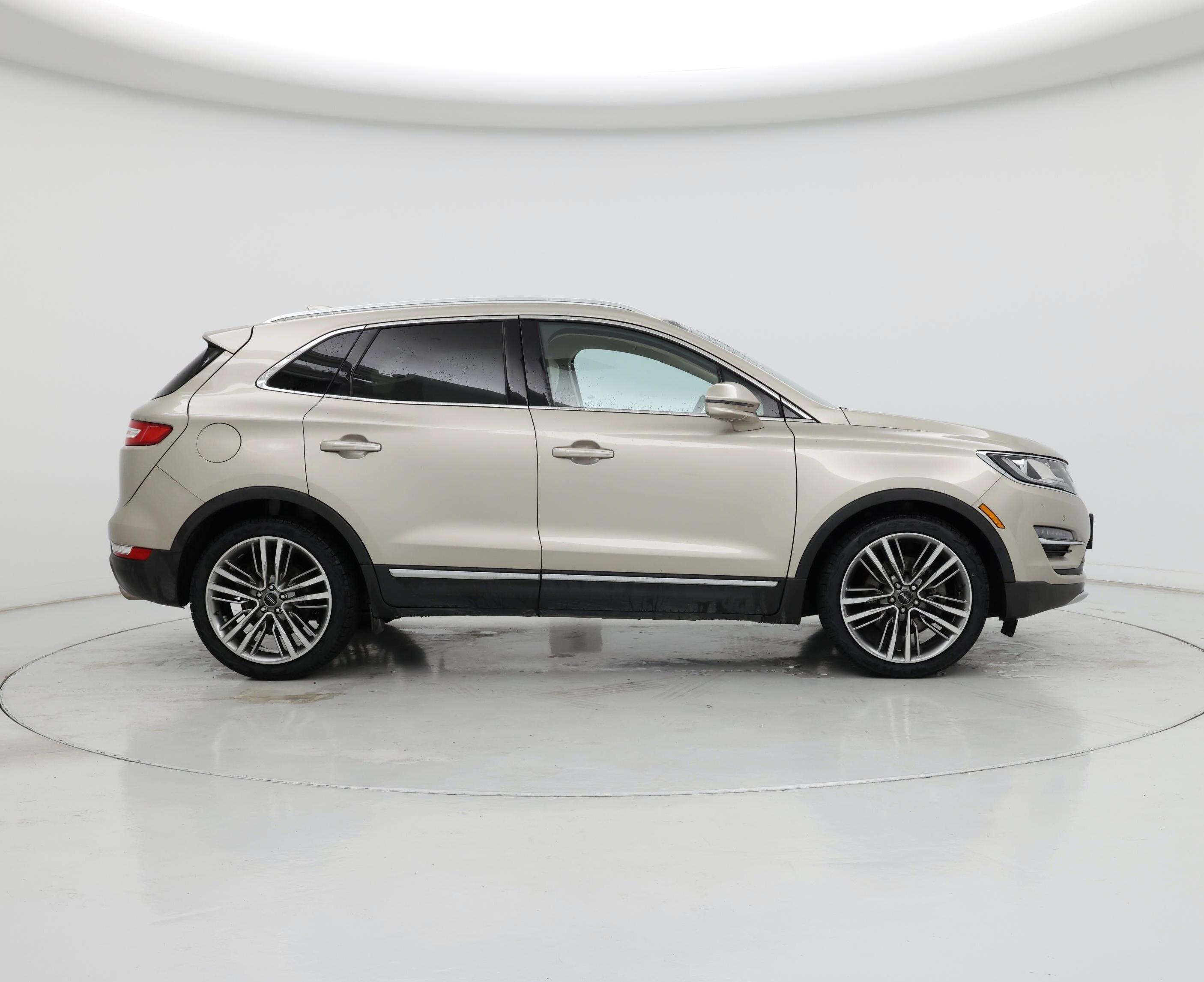 Thumbnail: 2015 Lincoln MKC - 7