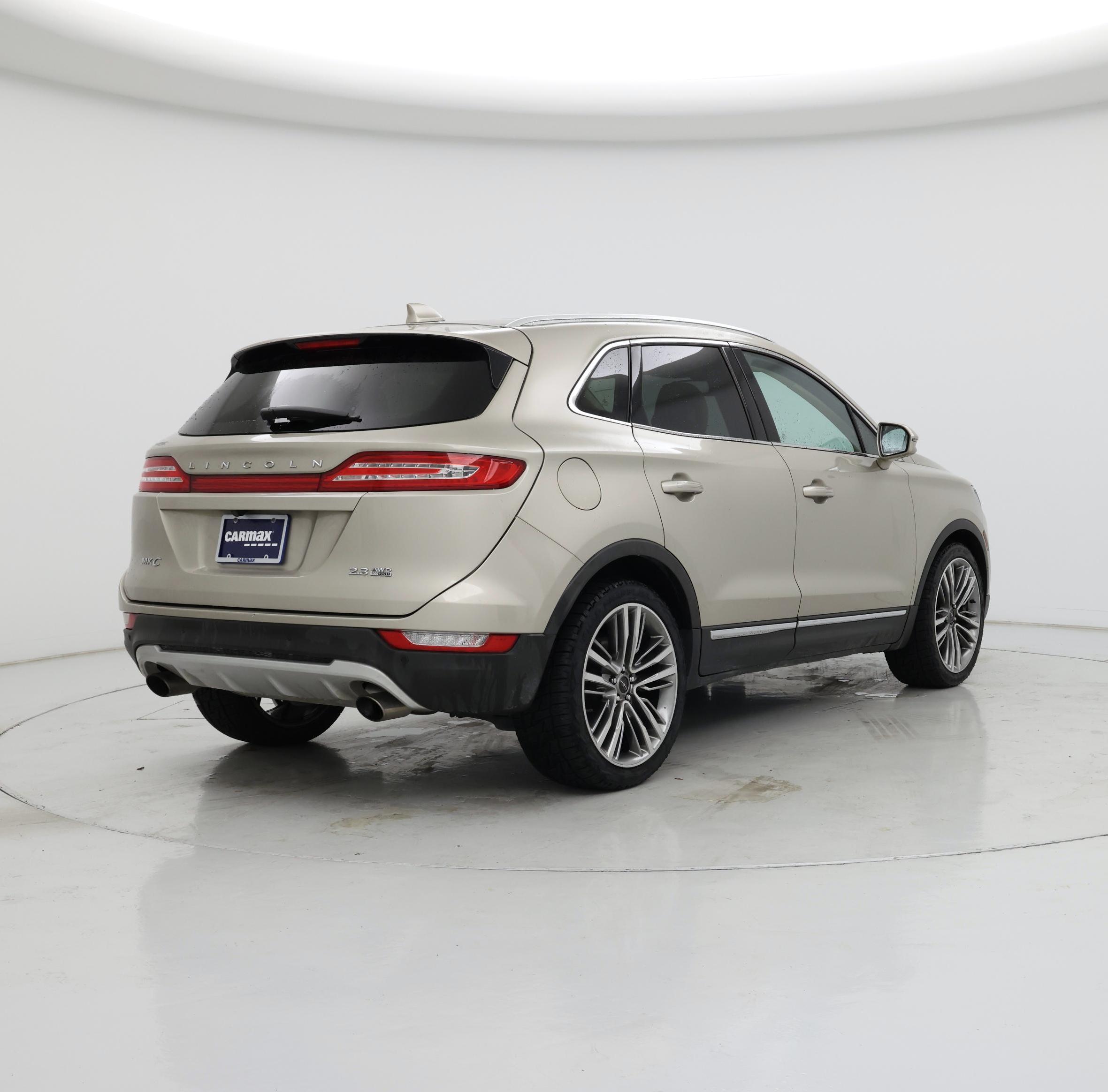 Thumbnail: 2015 Lincoln MKC - 8