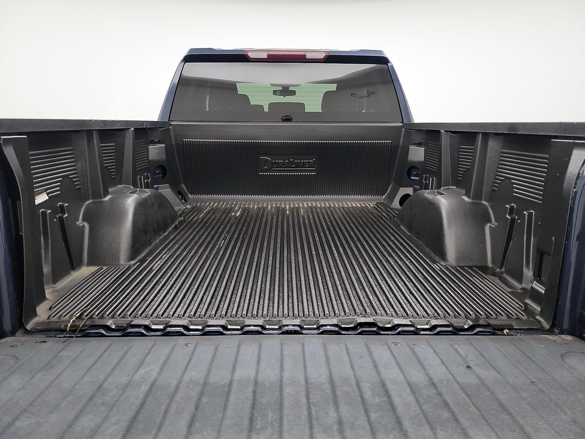Thumbnail: 2020 Chevrolet Silverado 1500 - 20