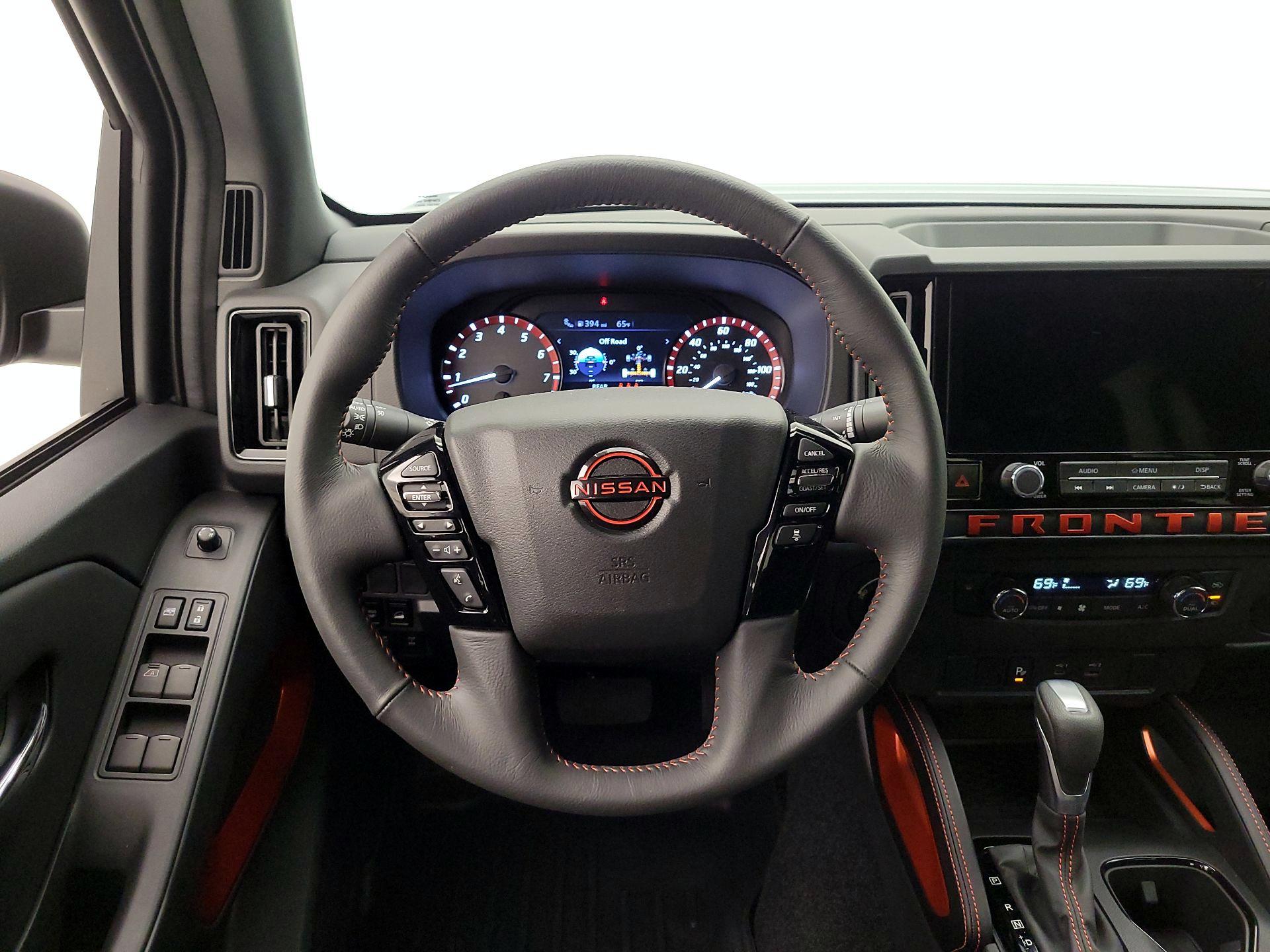 Thumbnail: 2025 Nissan Frontier - 10