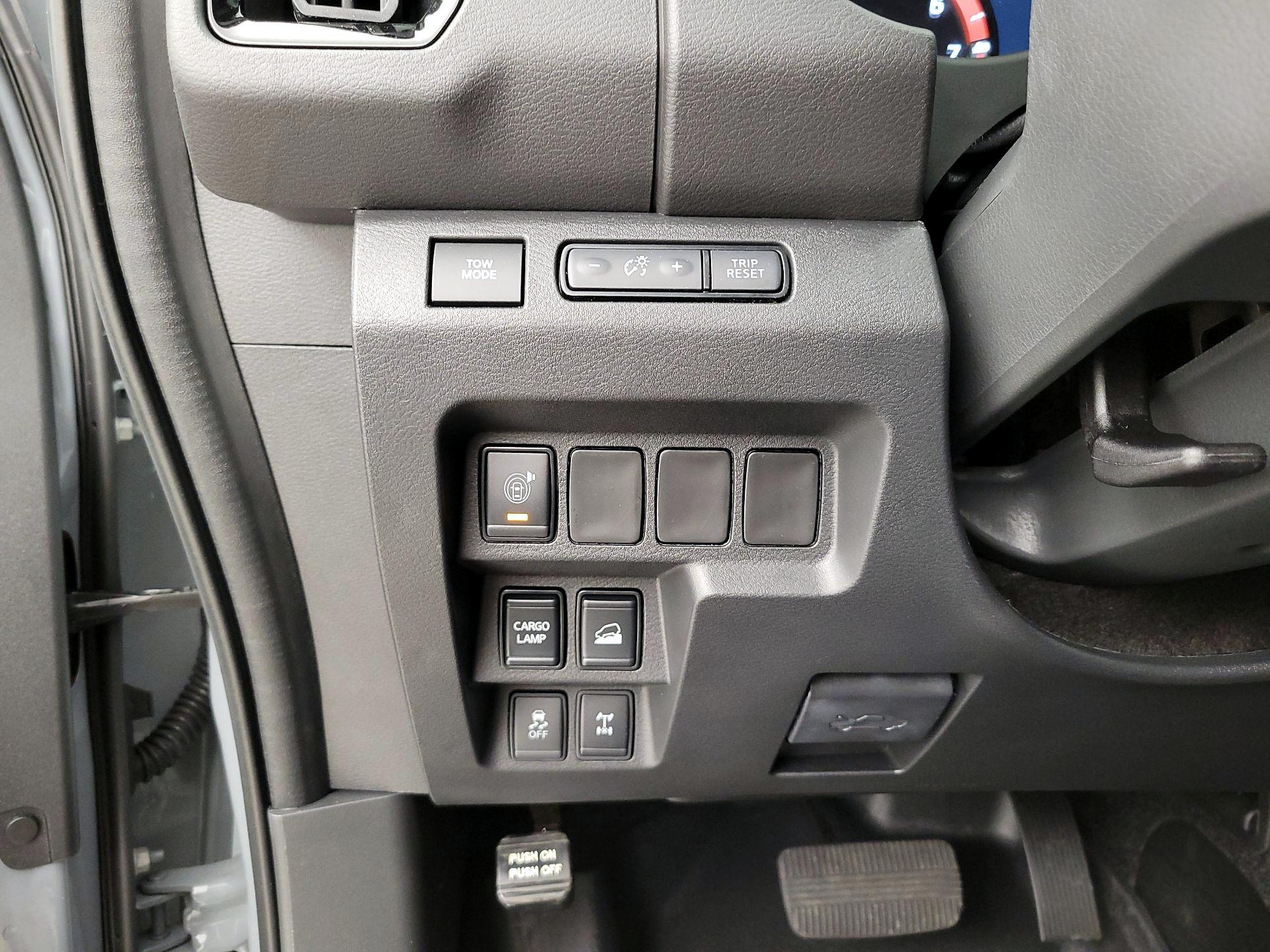 Thumbnail: 2025 Nissan Frontier - 13