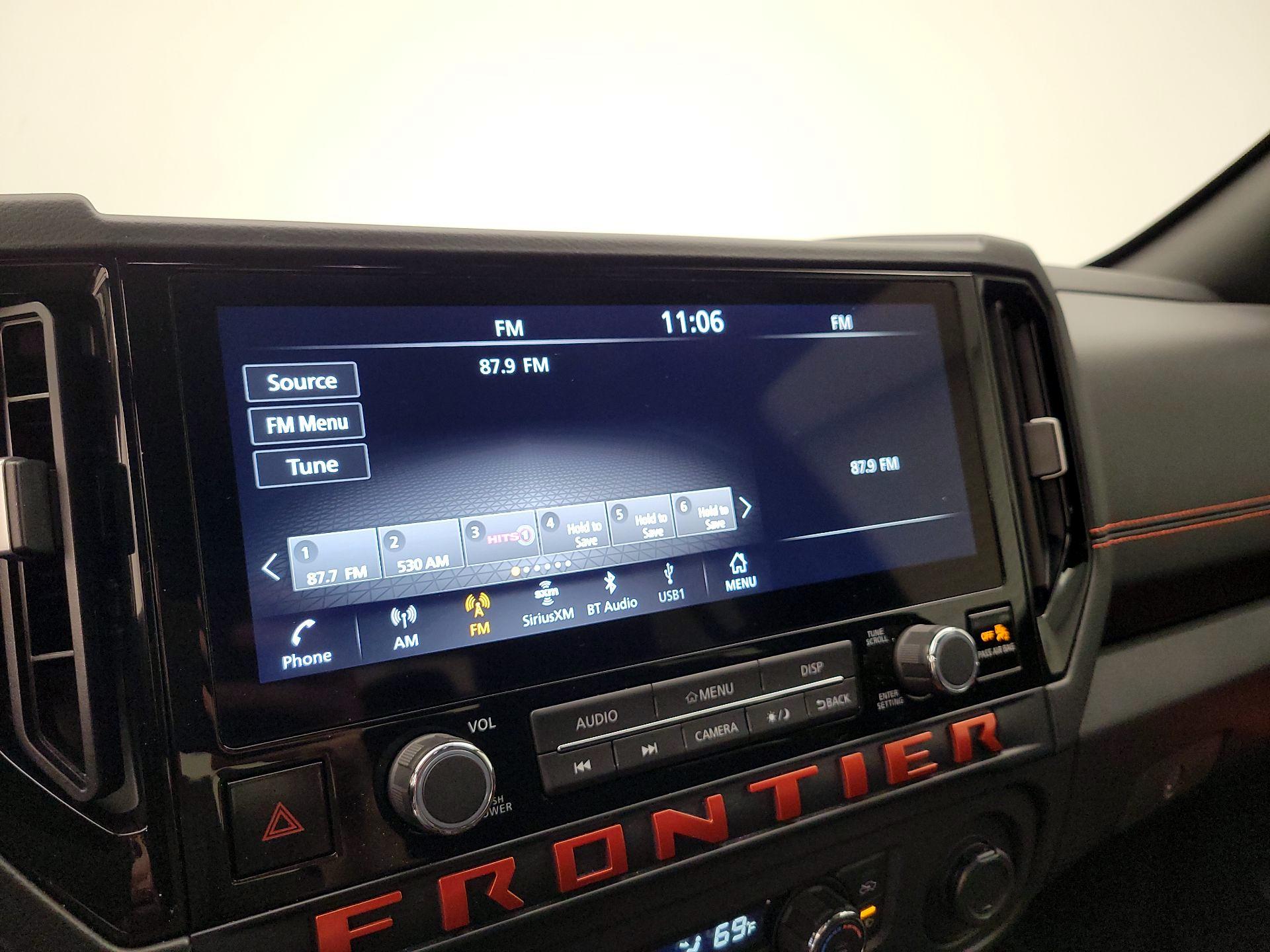 Thumbnail: 2025 Nissan Frontier - 15