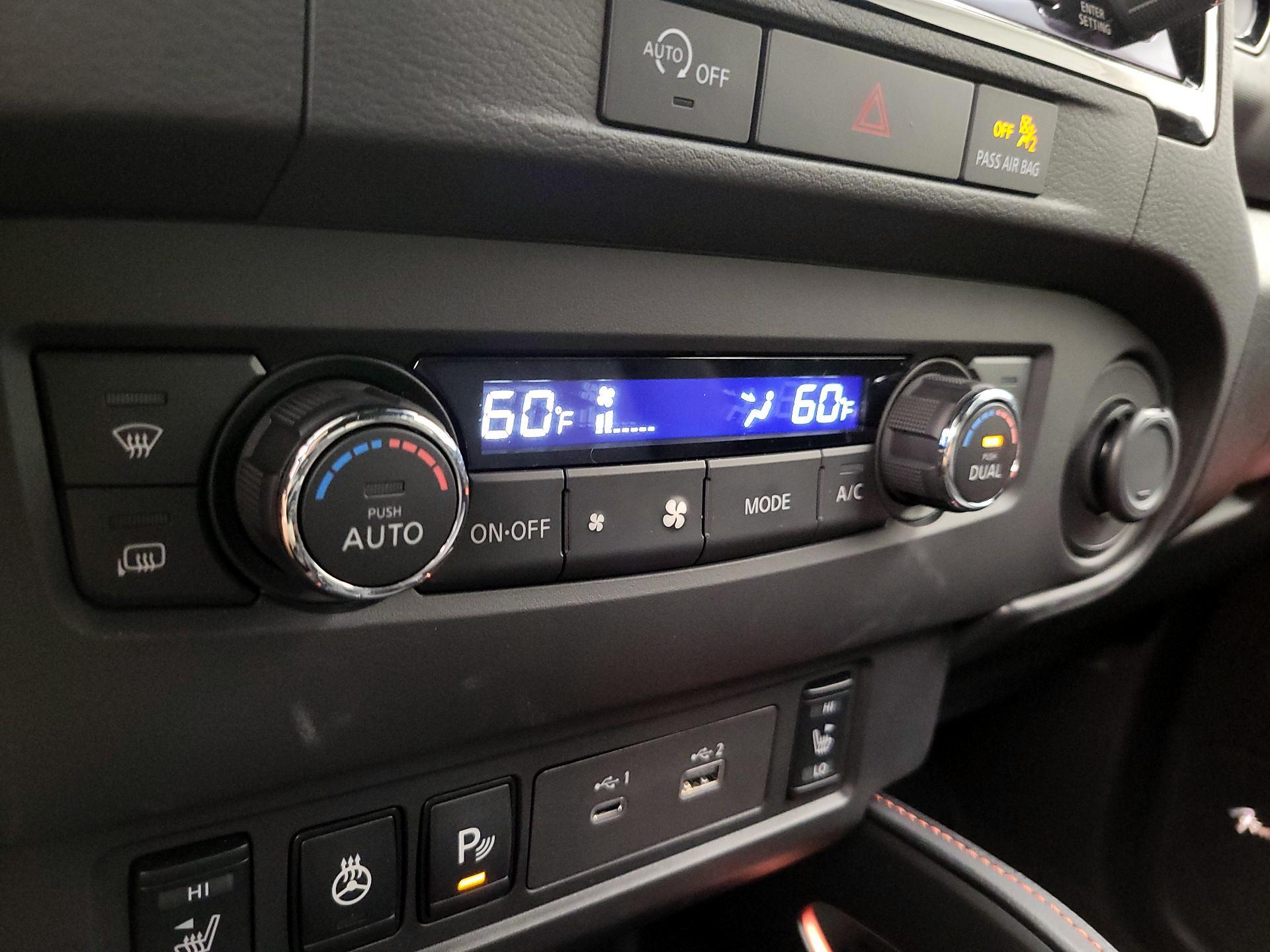 Thumbnail: 2024 Nissan Frontier - 17