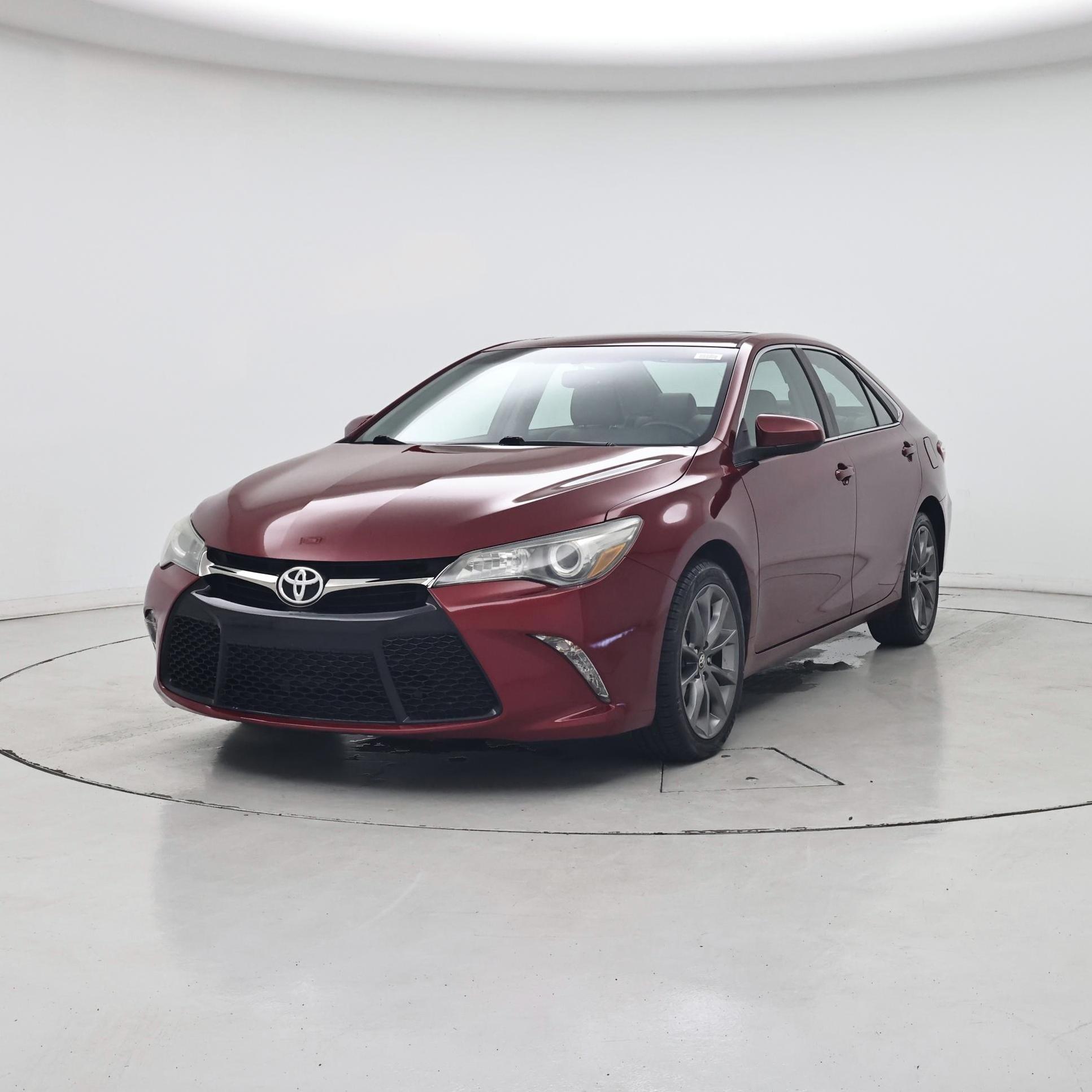Thumbnail: 2015 Toyota Camry - 4