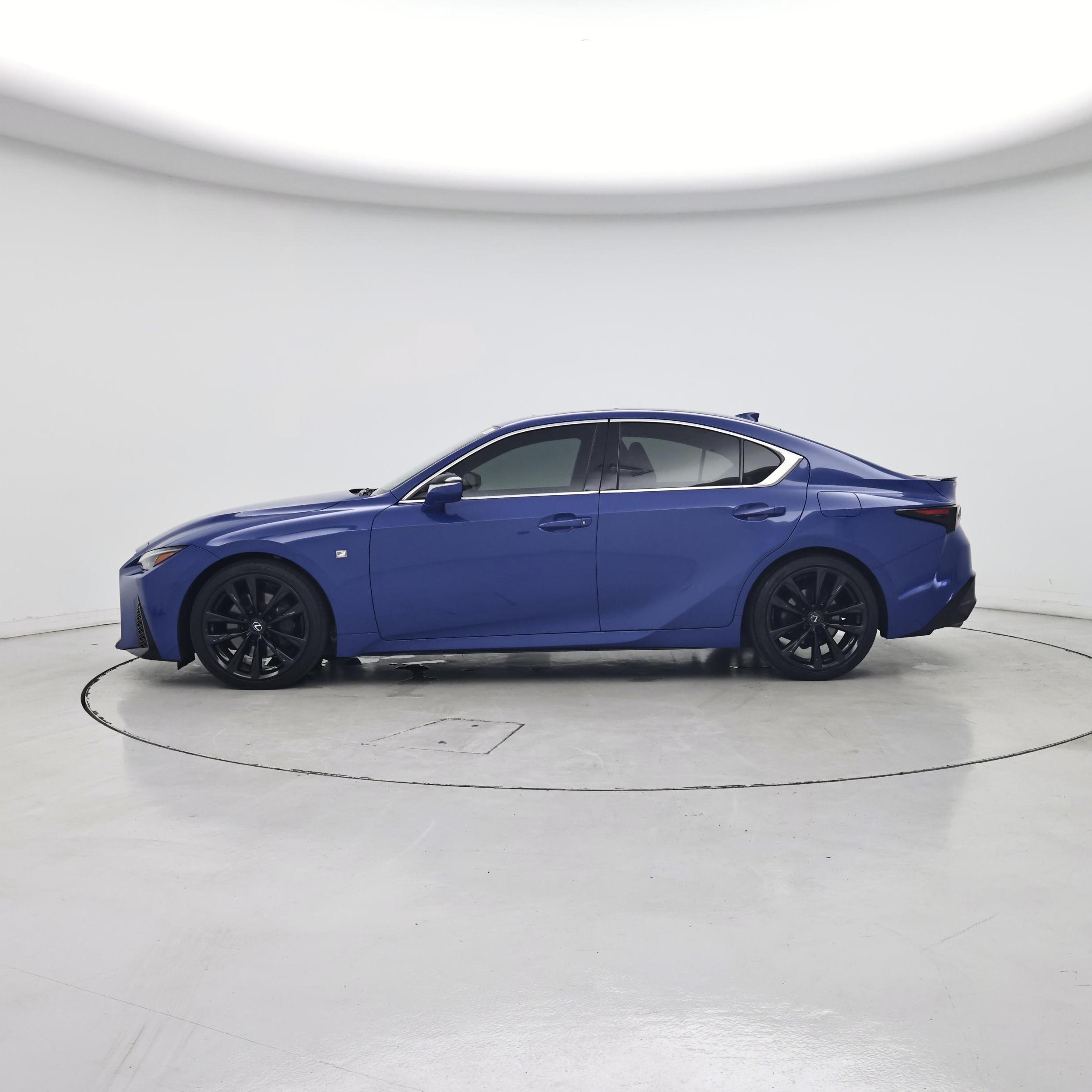 Thumbnail: 2023 Lexus IS - 3